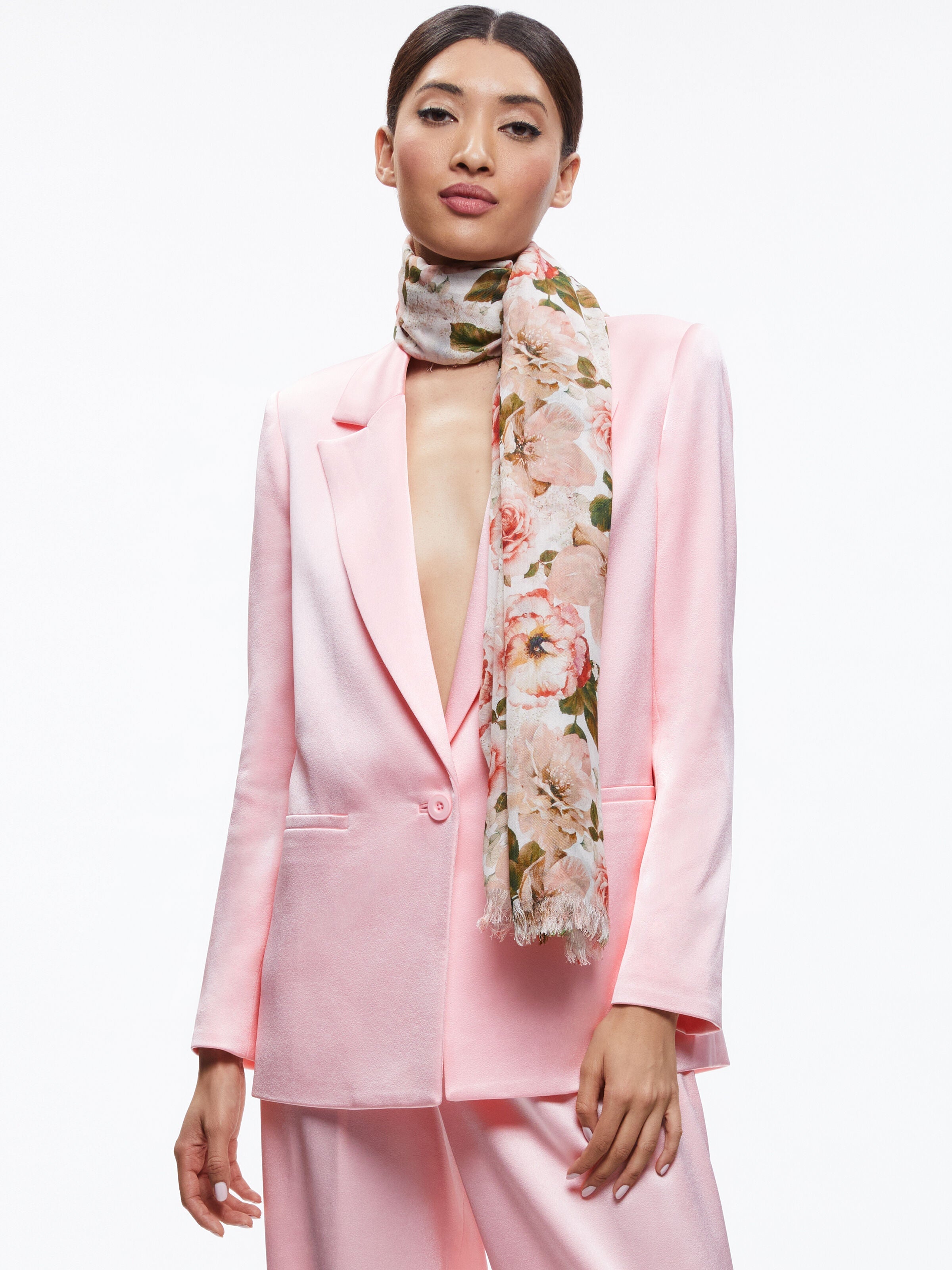 LOLA SCARF