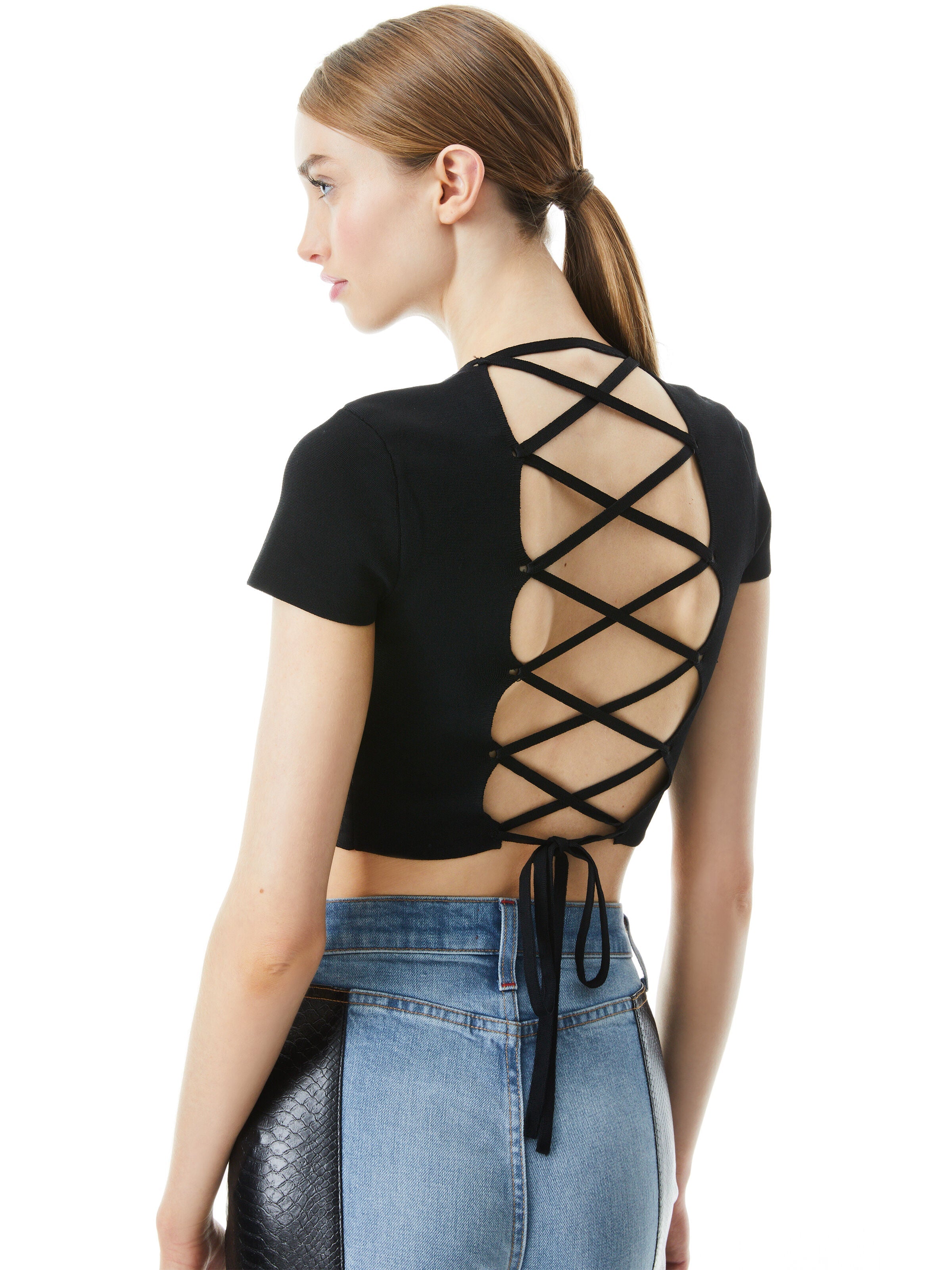 LOE LACE UP CROP TOP