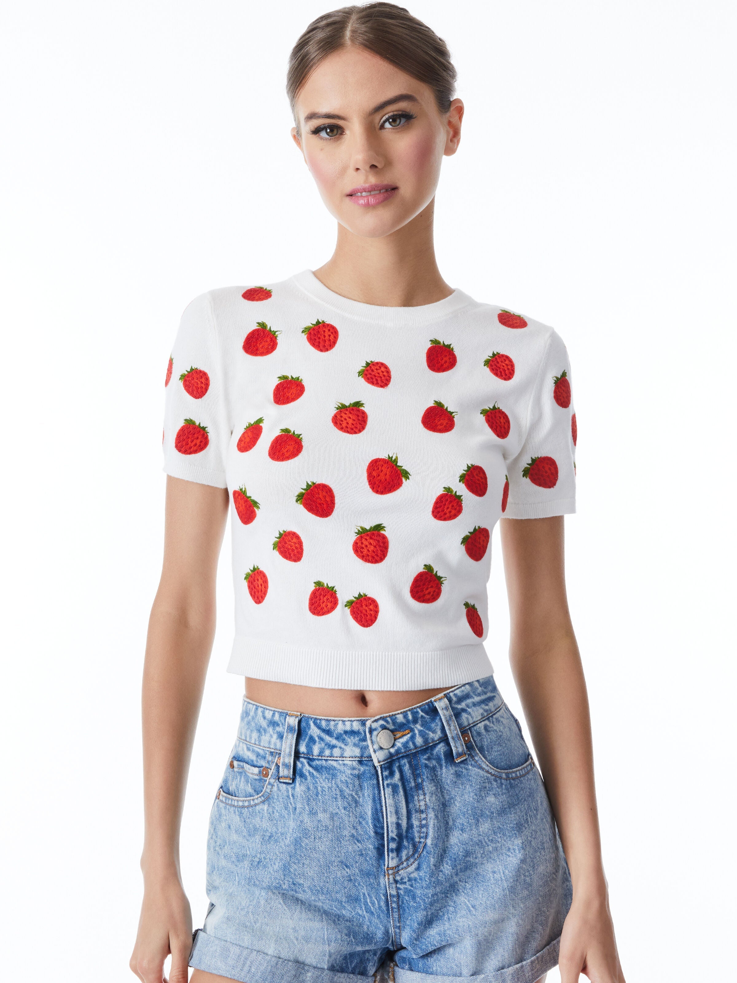 CIARA STRAWBERRY EMBR PULLOVER