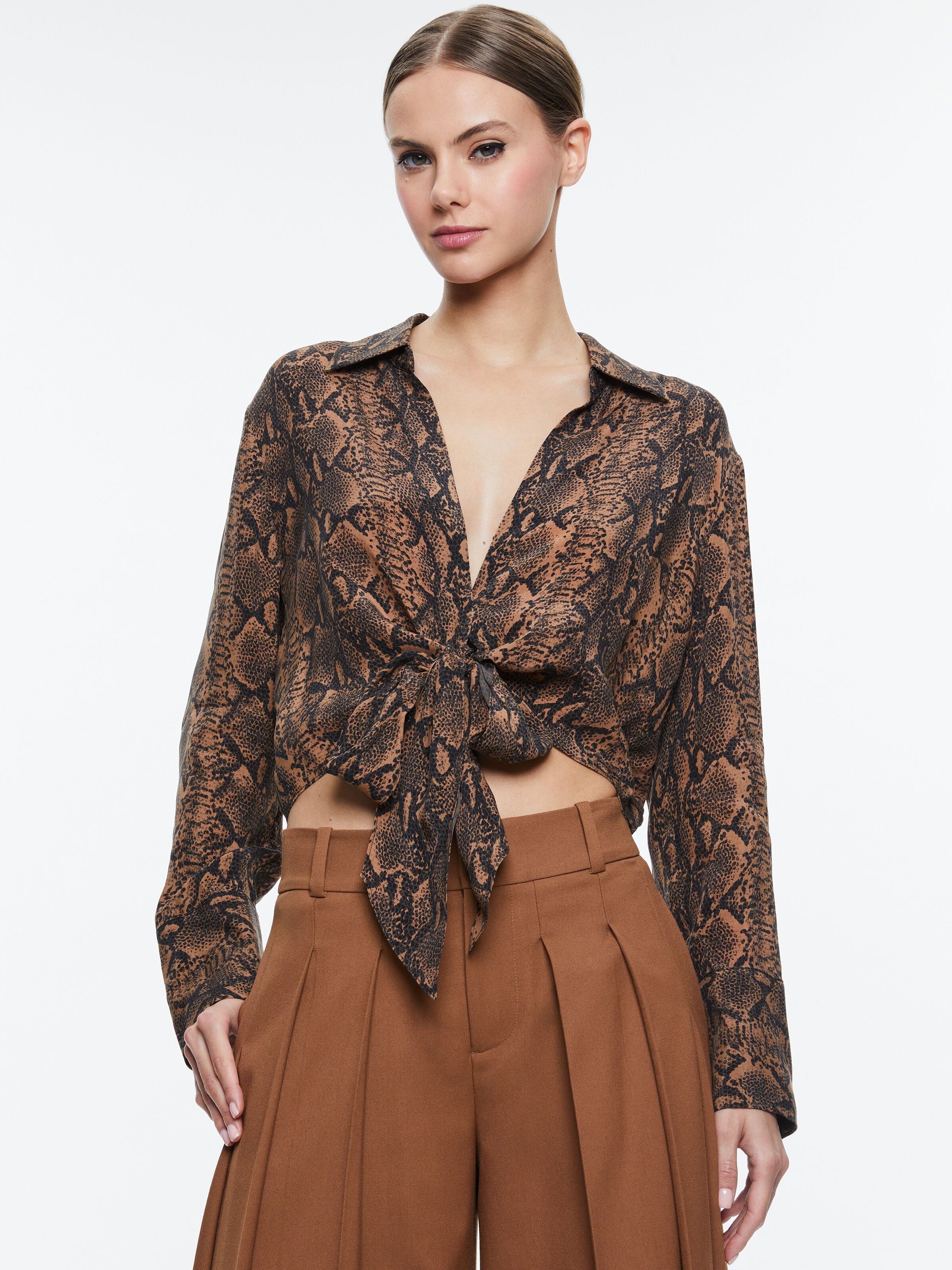 HANNON TIE FRONT BLOUSE
