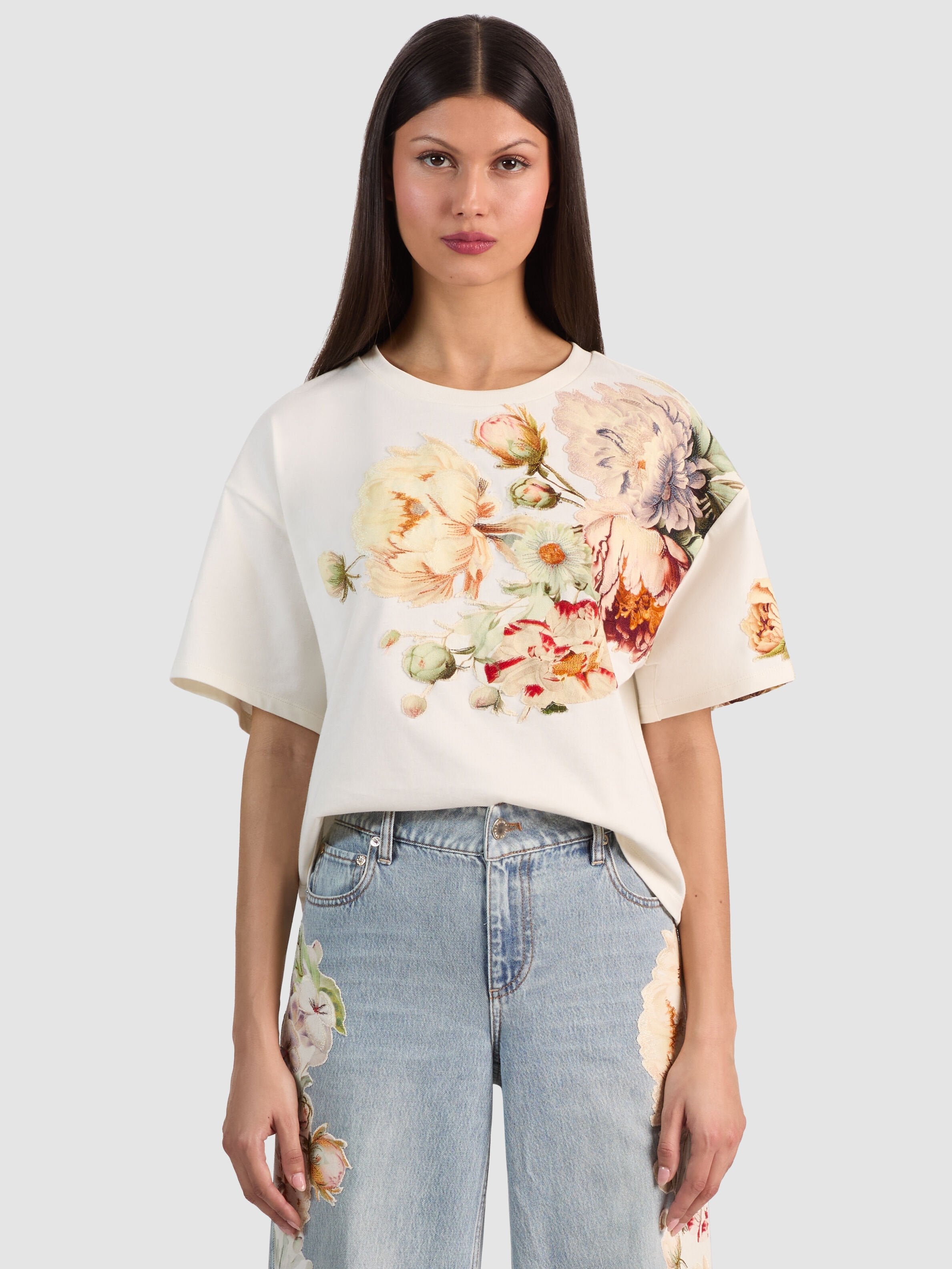EVAN APPLIQUE OVERSIZED TEE