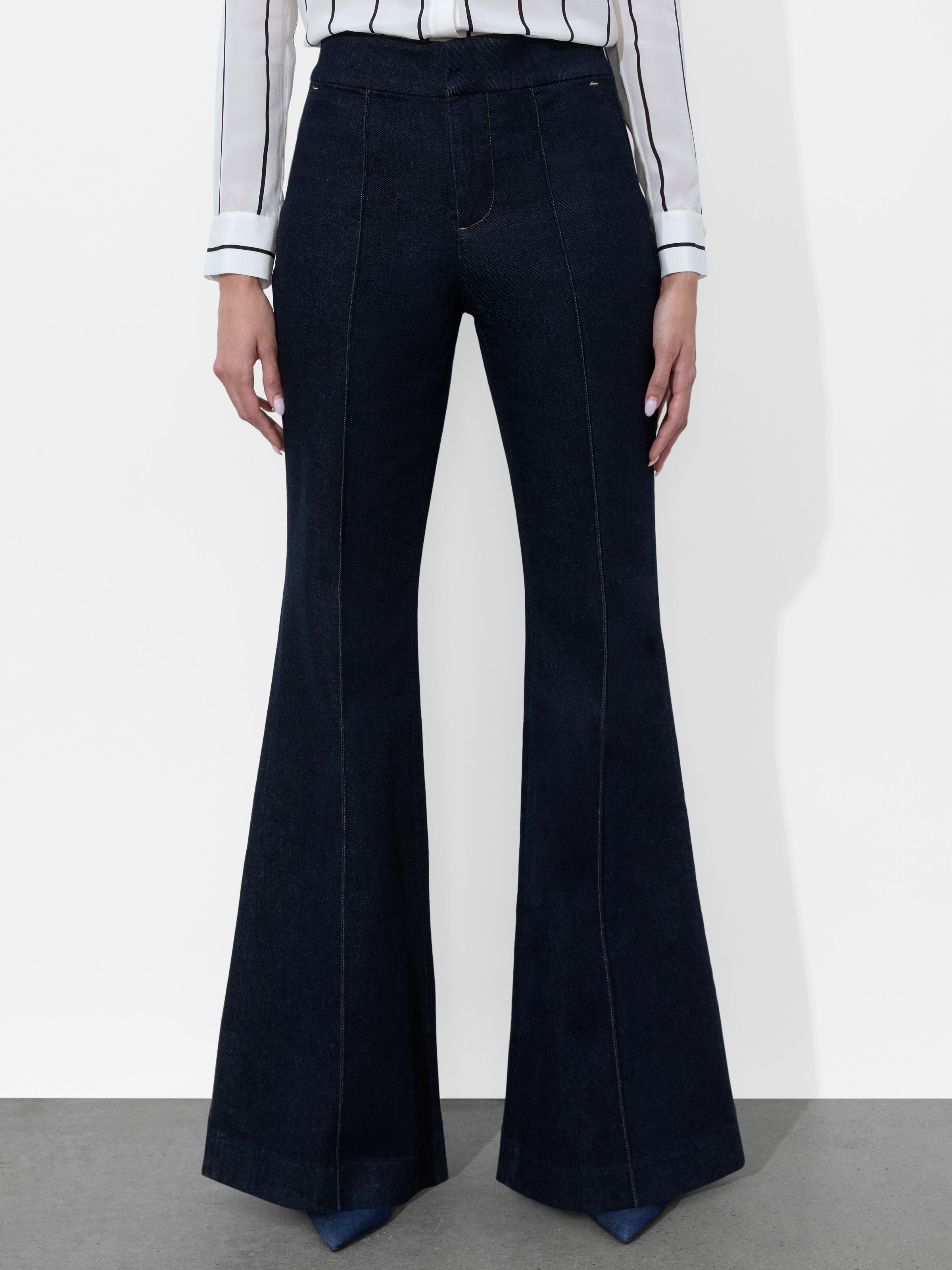 THE TROUSER JEAN