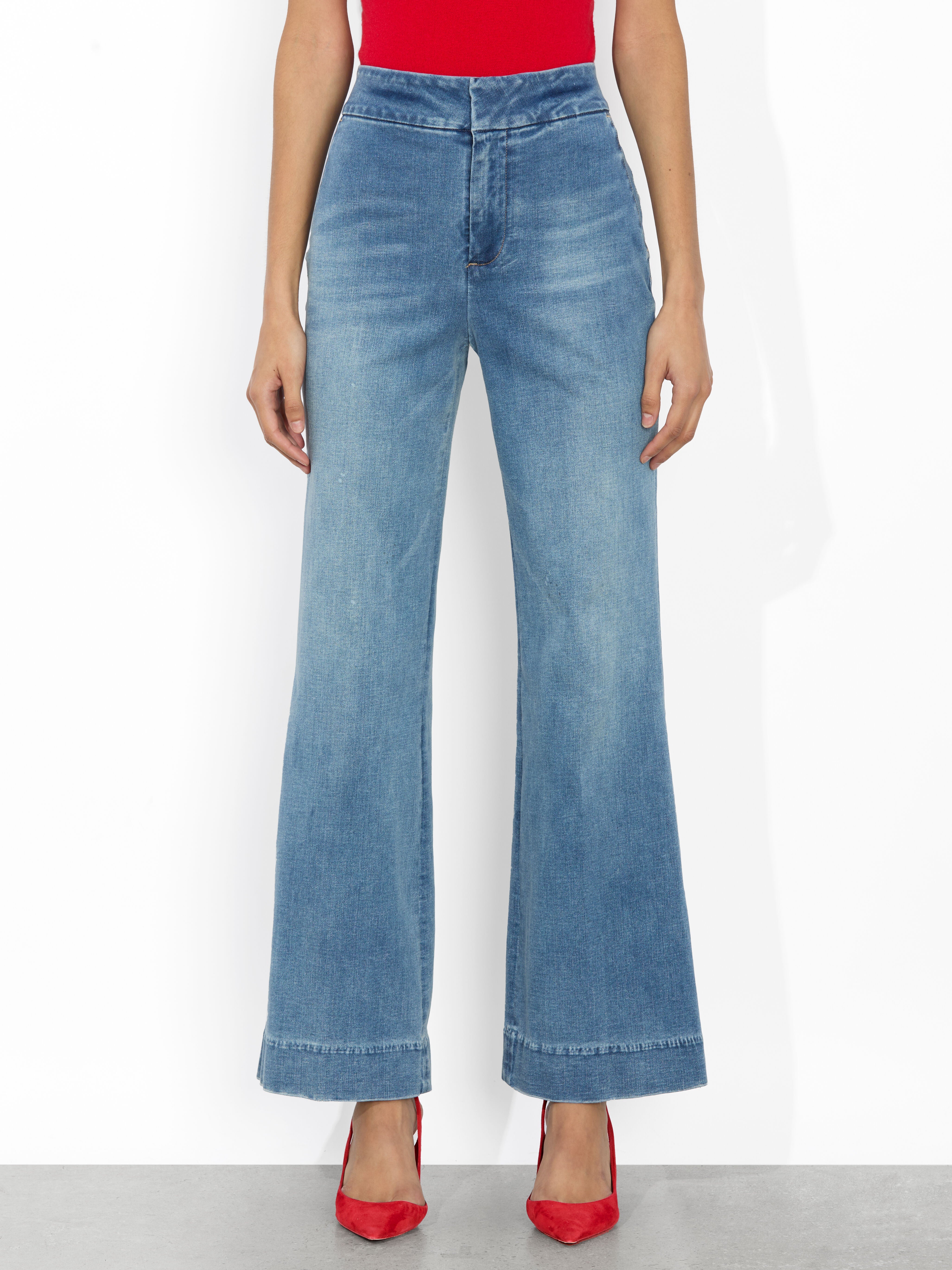 QUINN KICK FLARE JEAN