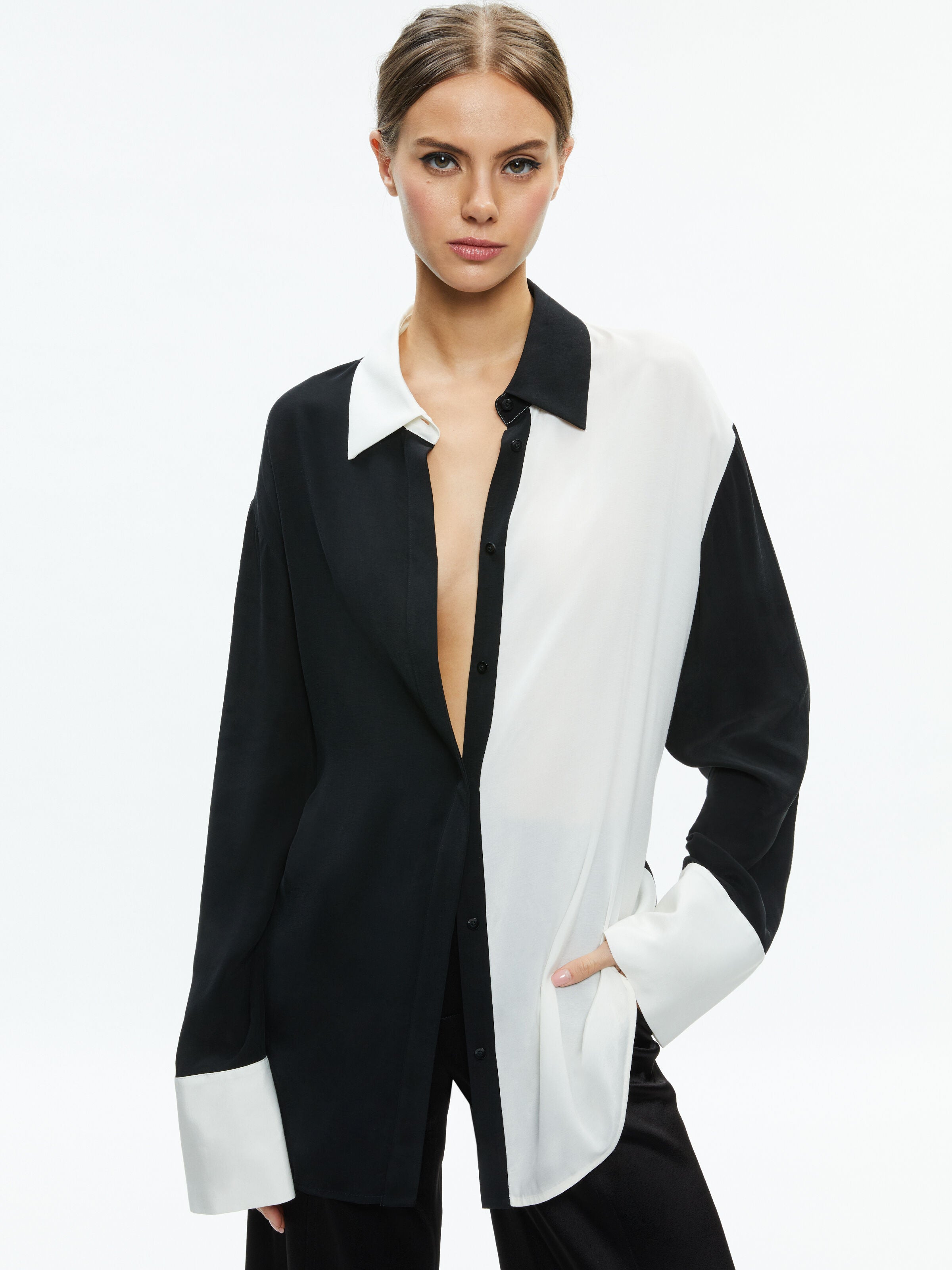 FINELY OVERSIZED BUTTON DOWN SHIRT
