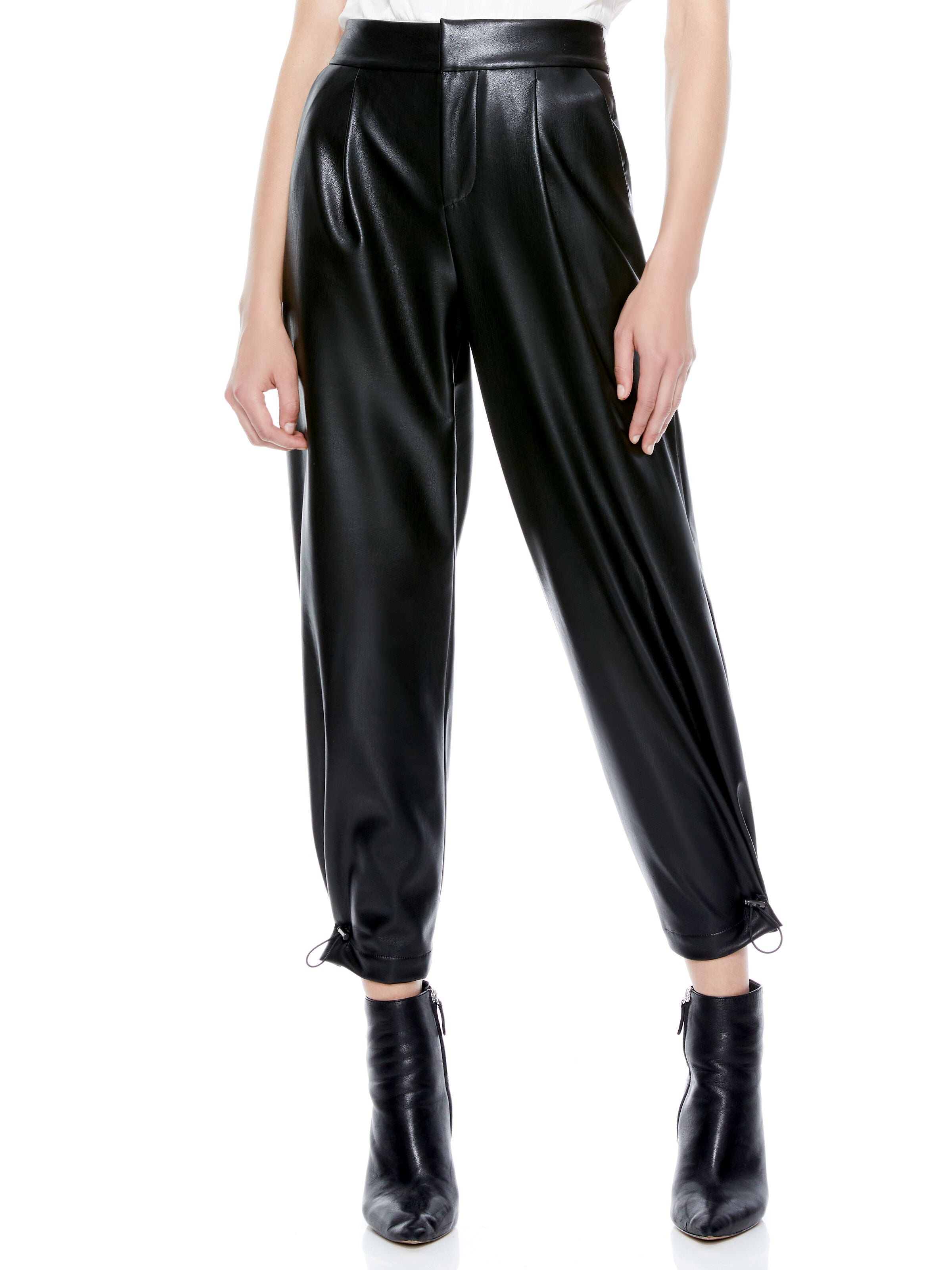 PARIS VEGAN LEATHER TOGGLE JOGGER