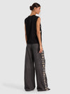 MICAH EMBELL MUSCLE TEE-ALICE + OLIVIA
