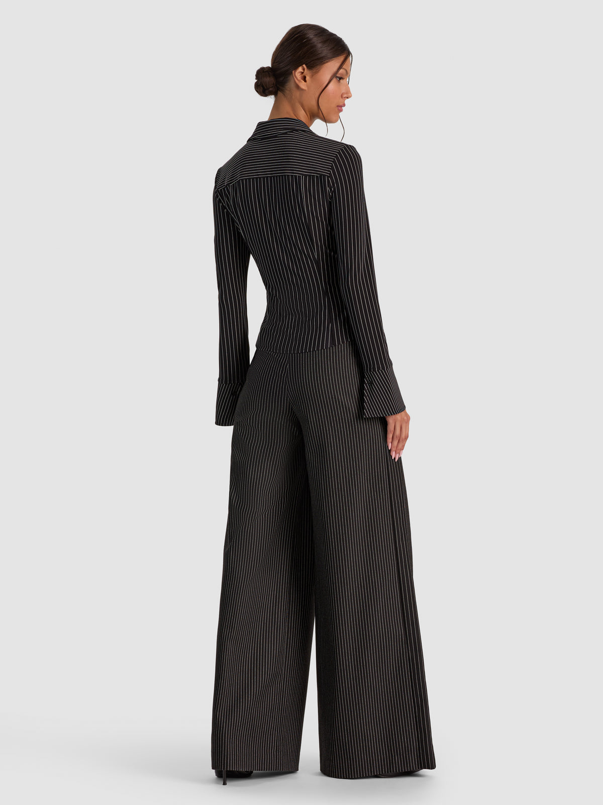 FREYA COMBO FITTED NIPPED WAIST BTN DWN TOP-ALICE + OLIVIA