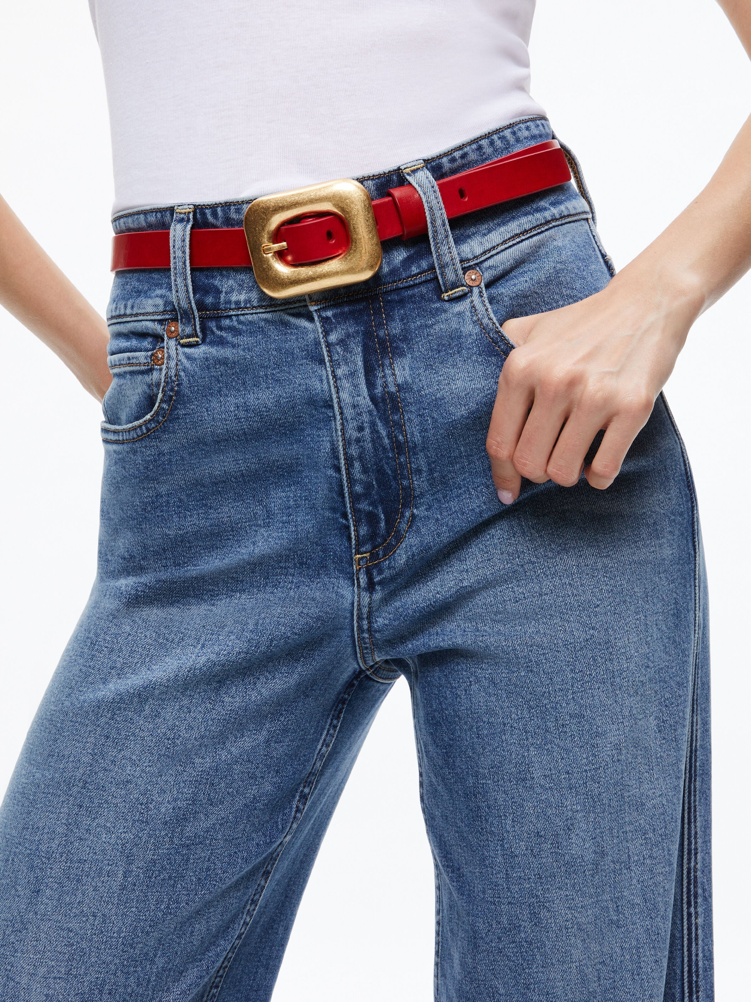 LETTY BUCKLE BELT-ALICE + OLIVIA
