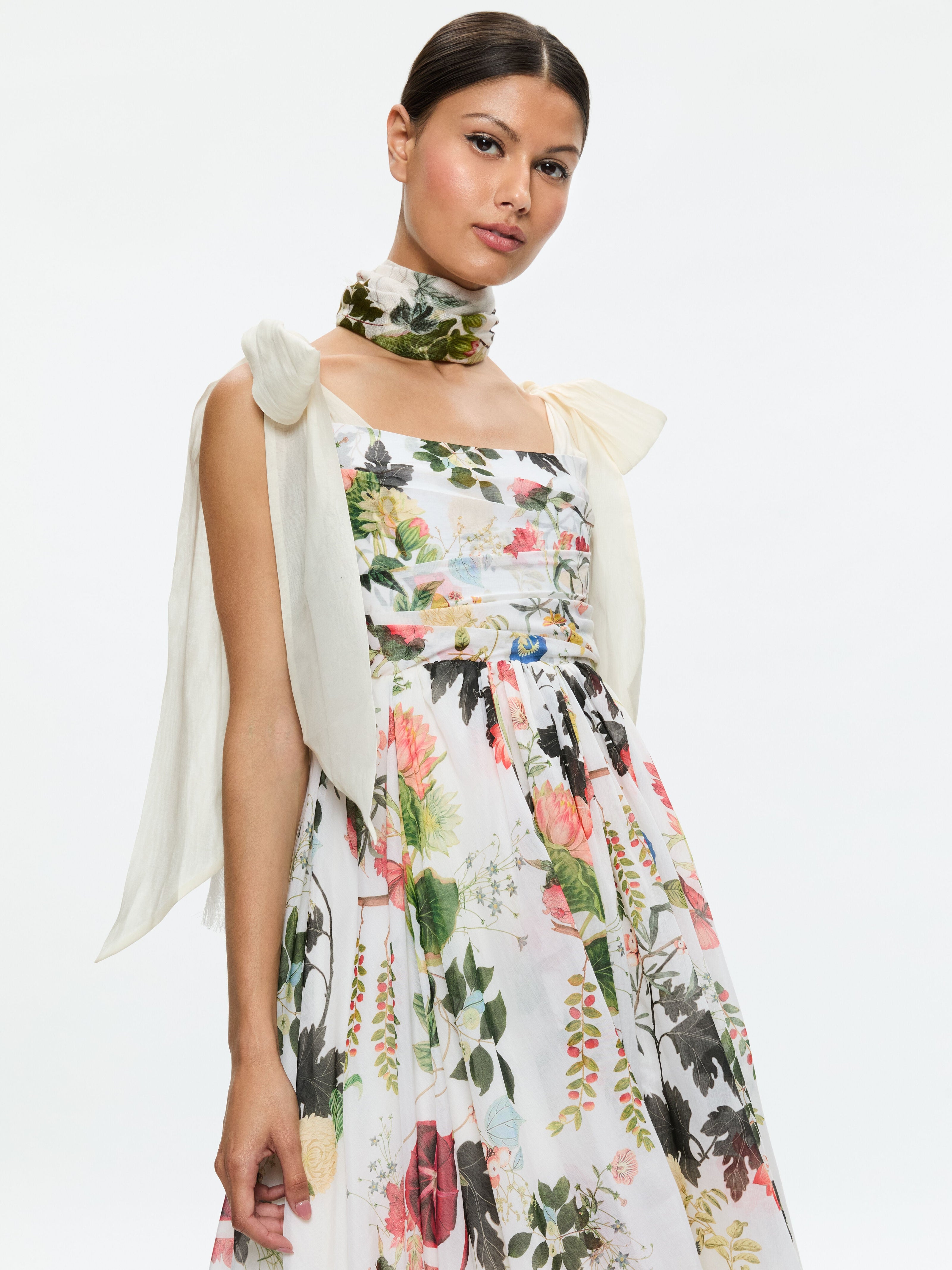 LOLA SCARF-ALICE + OLIVIA