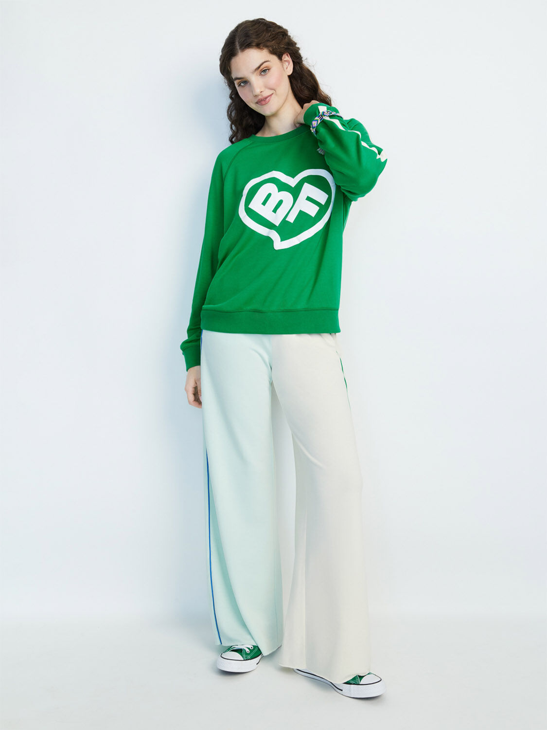 A+O X BIG FEELINGS ALLI SLOUCHY CREWNECK-ALICE + OLIVIA