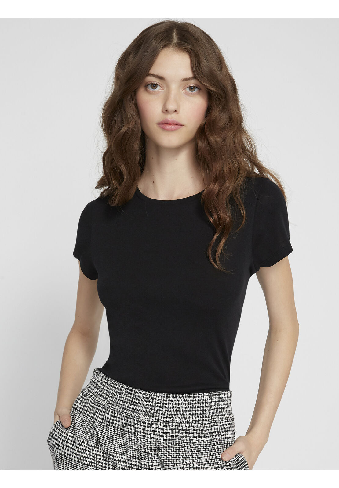JAZMINE SHORT SLEEVE CROP TOP-Black-ALICE + OLIVIA