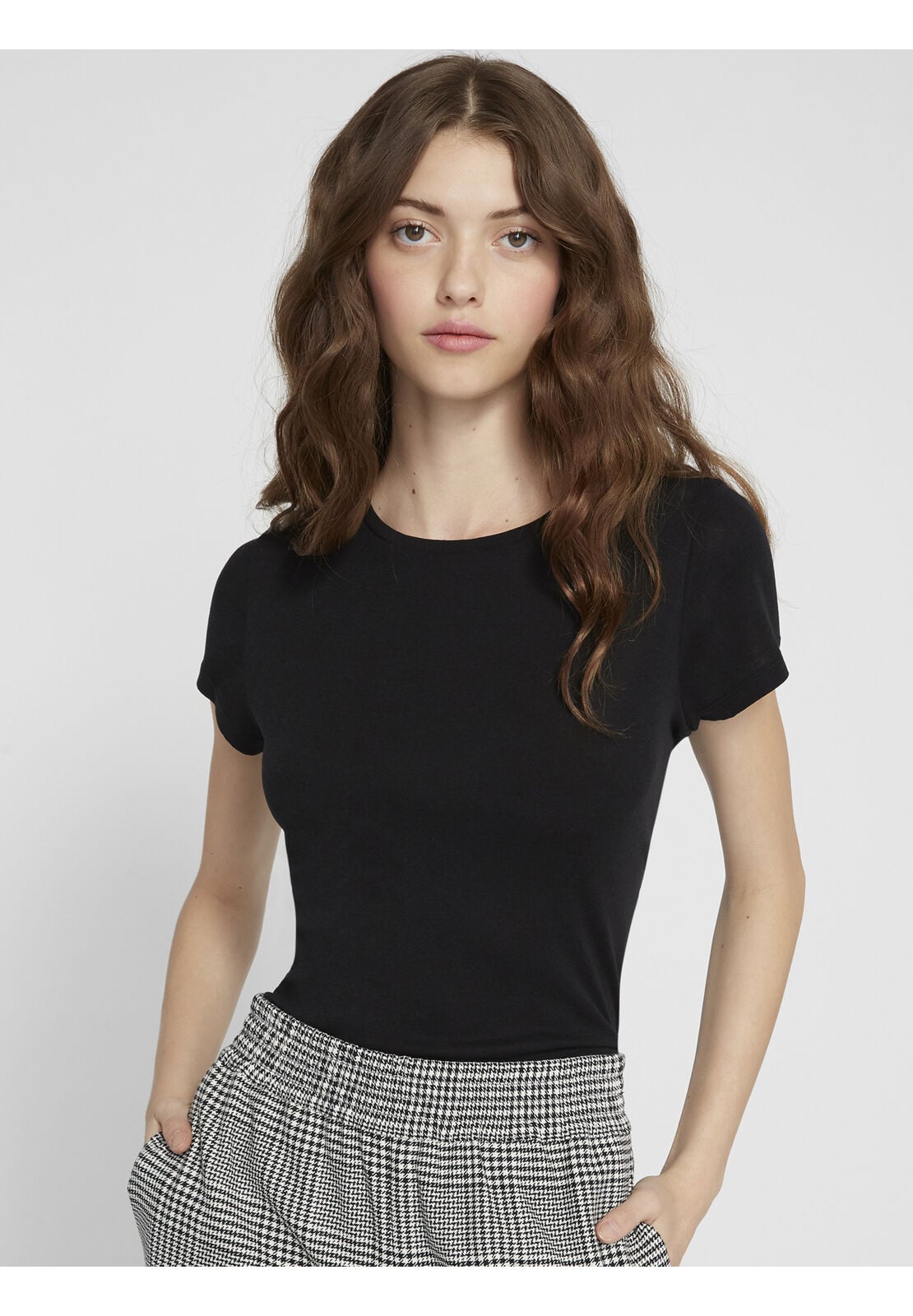 JAZMINE SHORT SLEEVE CROP TOP