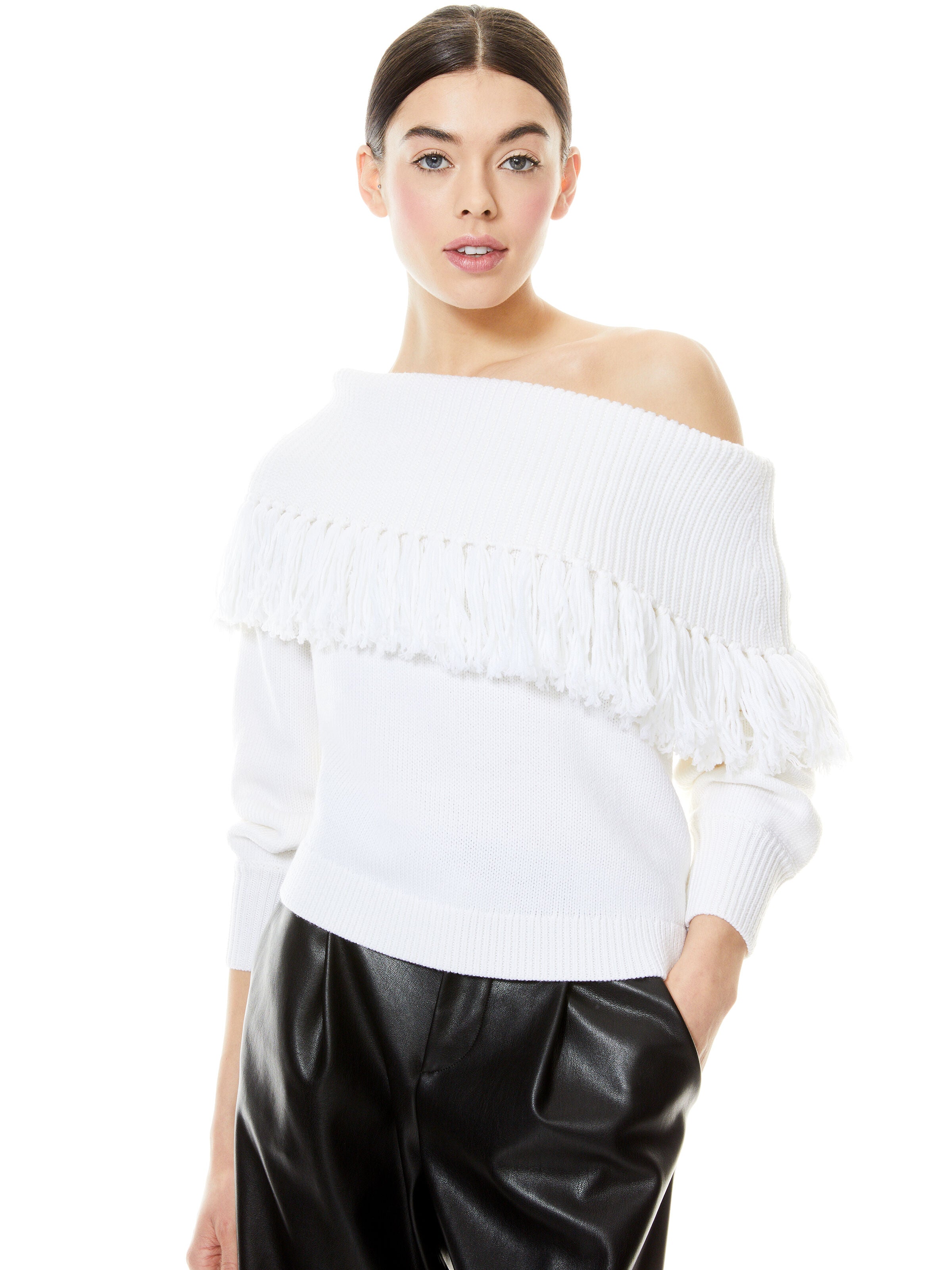BARDOT FRINGE OFF THE SHOULDER PULLOVER