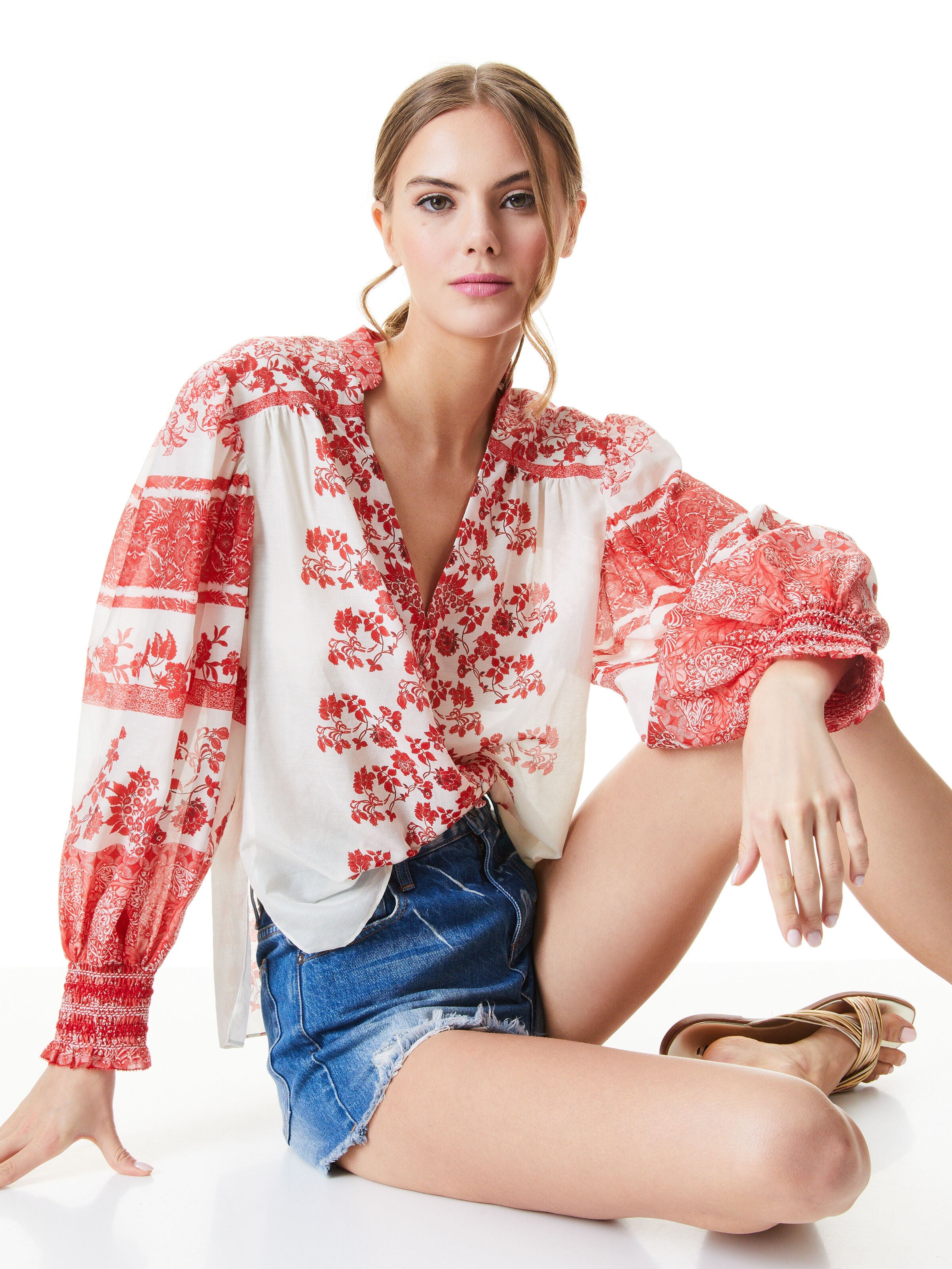 SERENA MANDARIN COLLAR BLOUSE-BLOCK ART ANTIQUE WHT MULTI-ALICE + OLIVIA