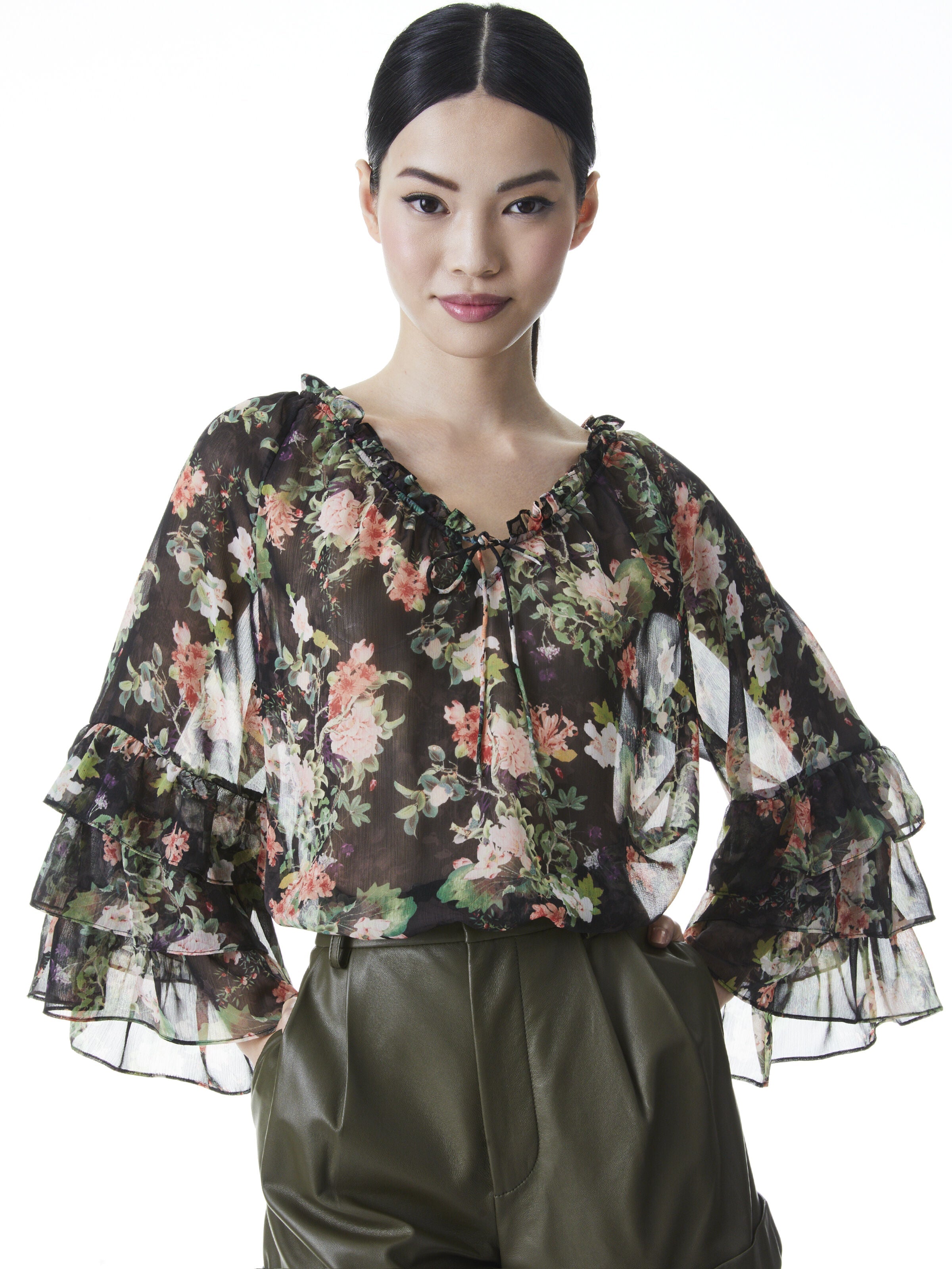 KALLIE RUFFLE SLEEVE BLOUSE