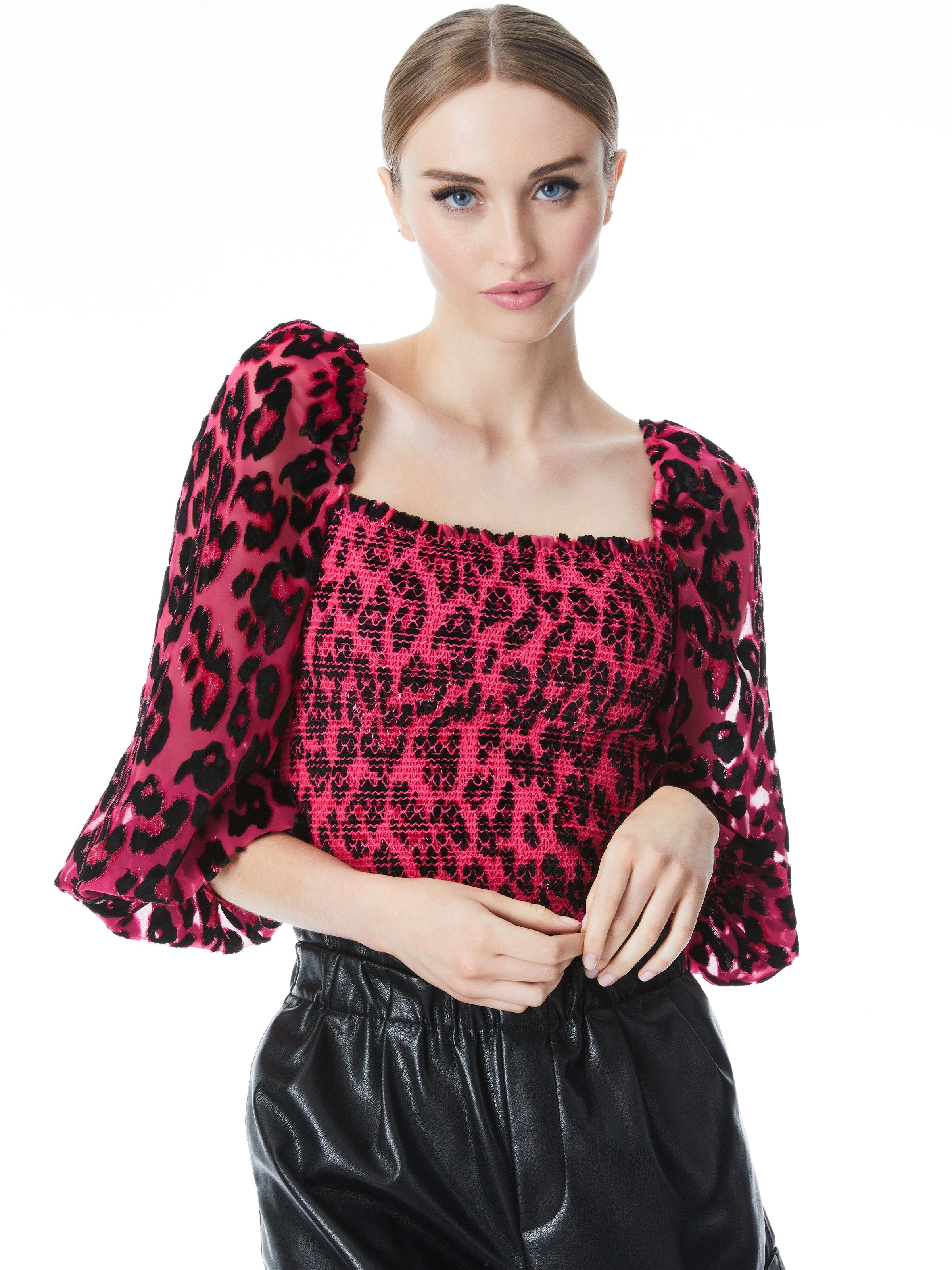 COOPER LEOPARD SMOCKED TOP-WILD PINK/BLACK-ALICE + OLIVIA