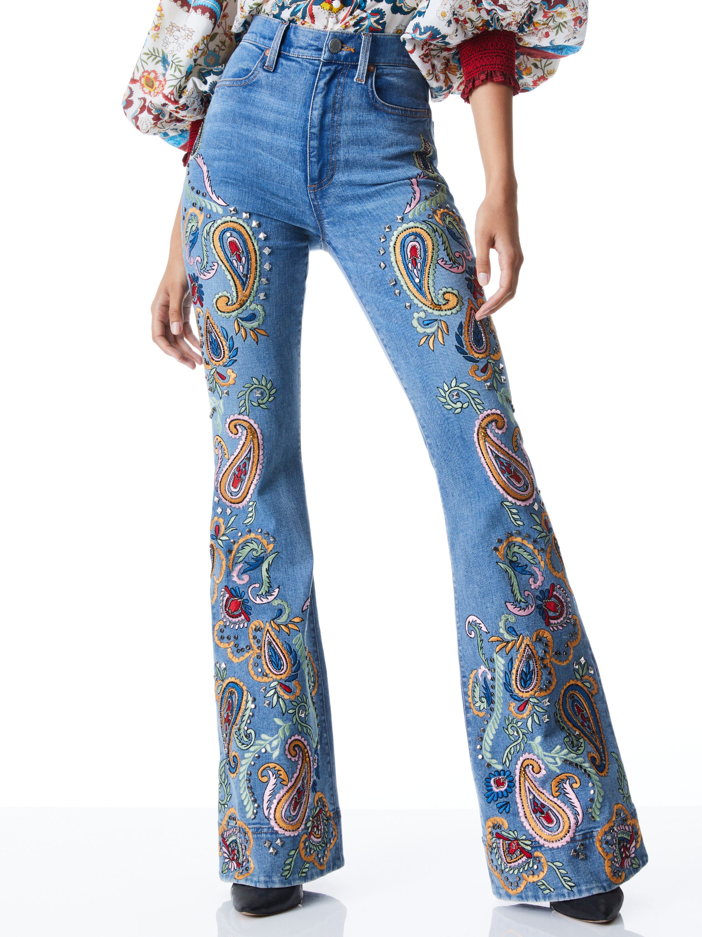 BEAUTIFUL EMBROIDERED HIGH RISE BELL