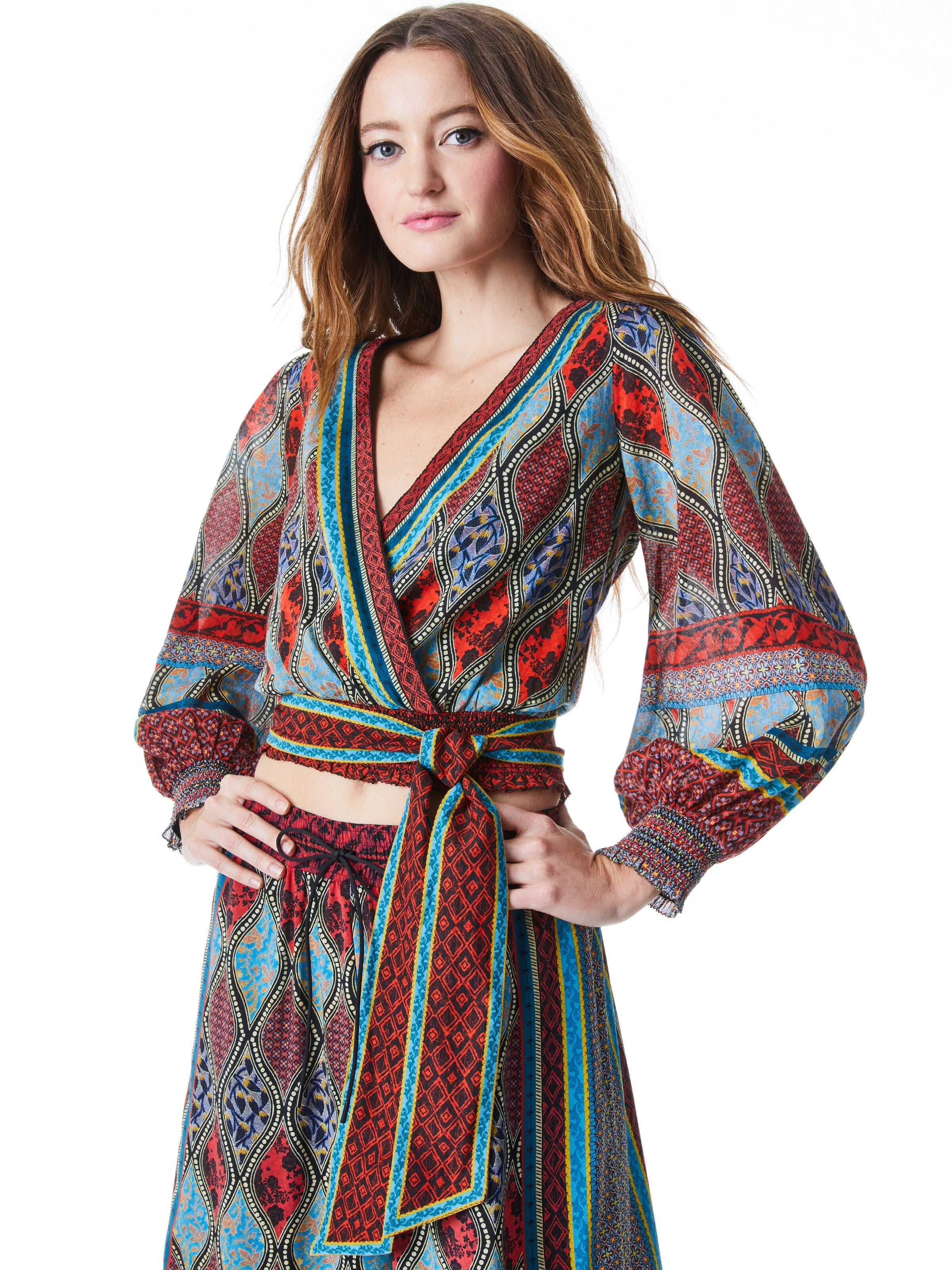 SIMONA WRAP TOP