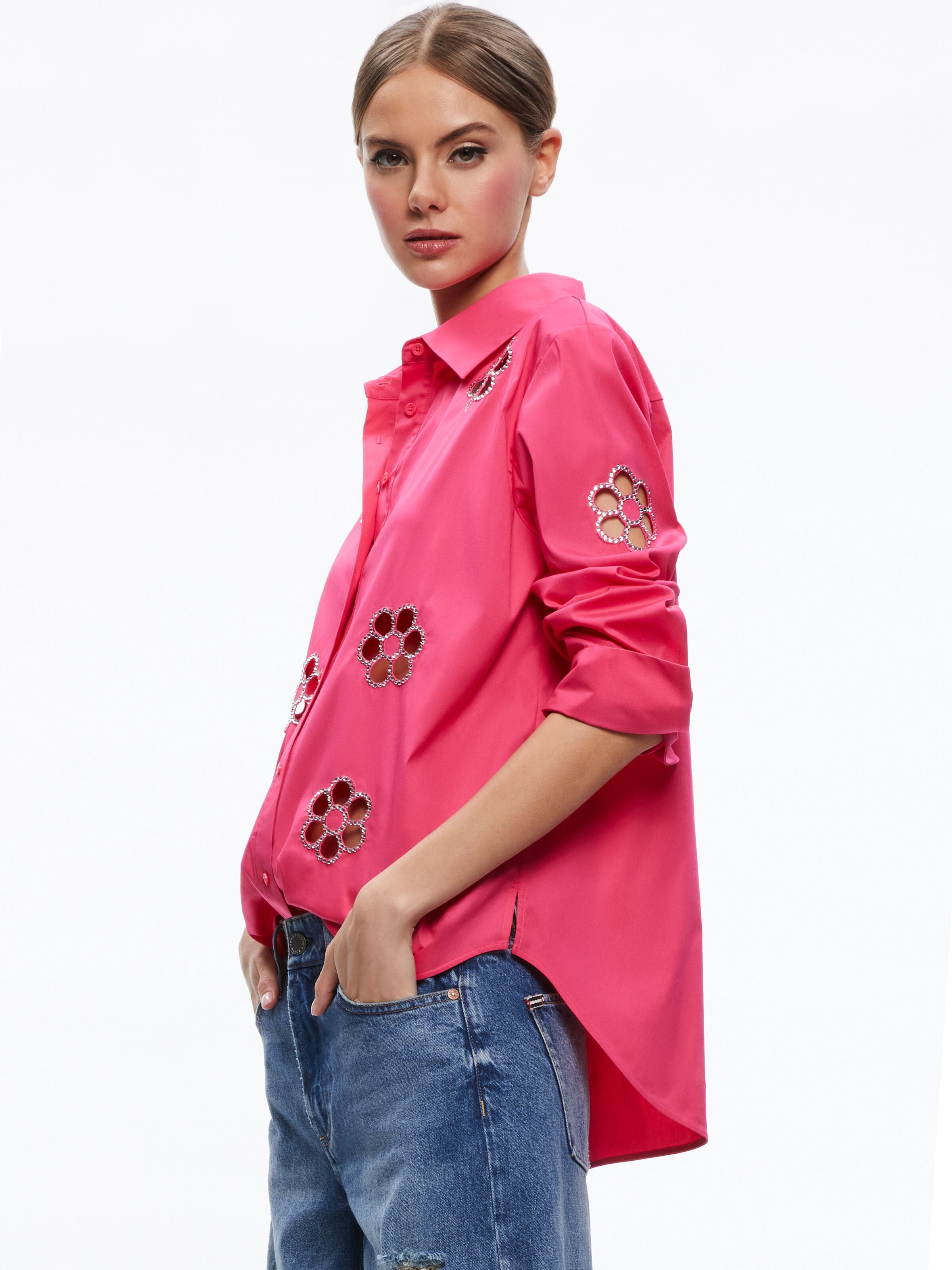 FINELY STAR EMBELLISHED BUTTON DOWN-ALICE + OLIVIA