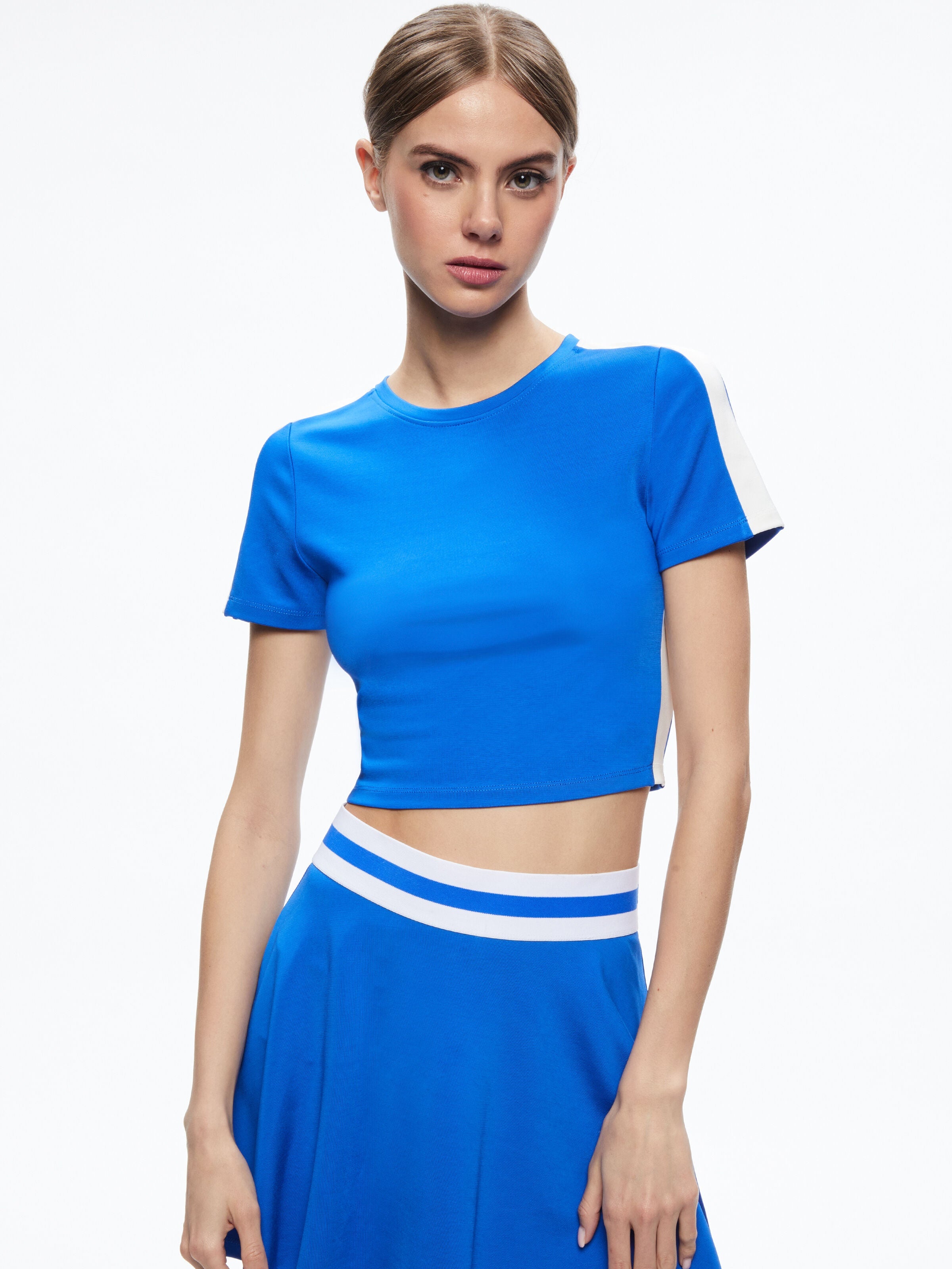 CINDY PICKLEBALL CROPPED TEE-ALICE + OLIVIA