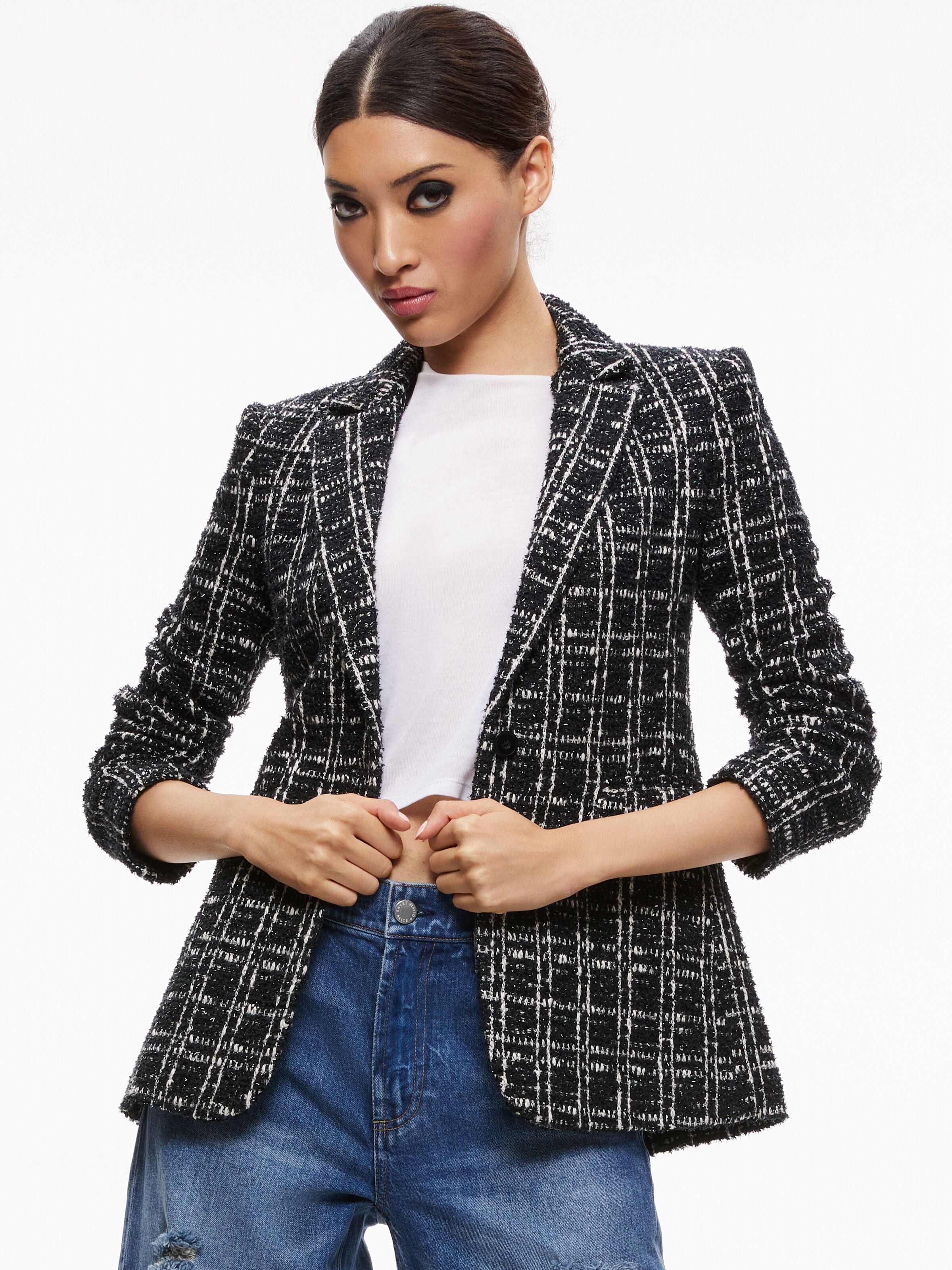 MACEY FITTED BLAZER-BLACK/WHITE-ALICE + OLIVIA