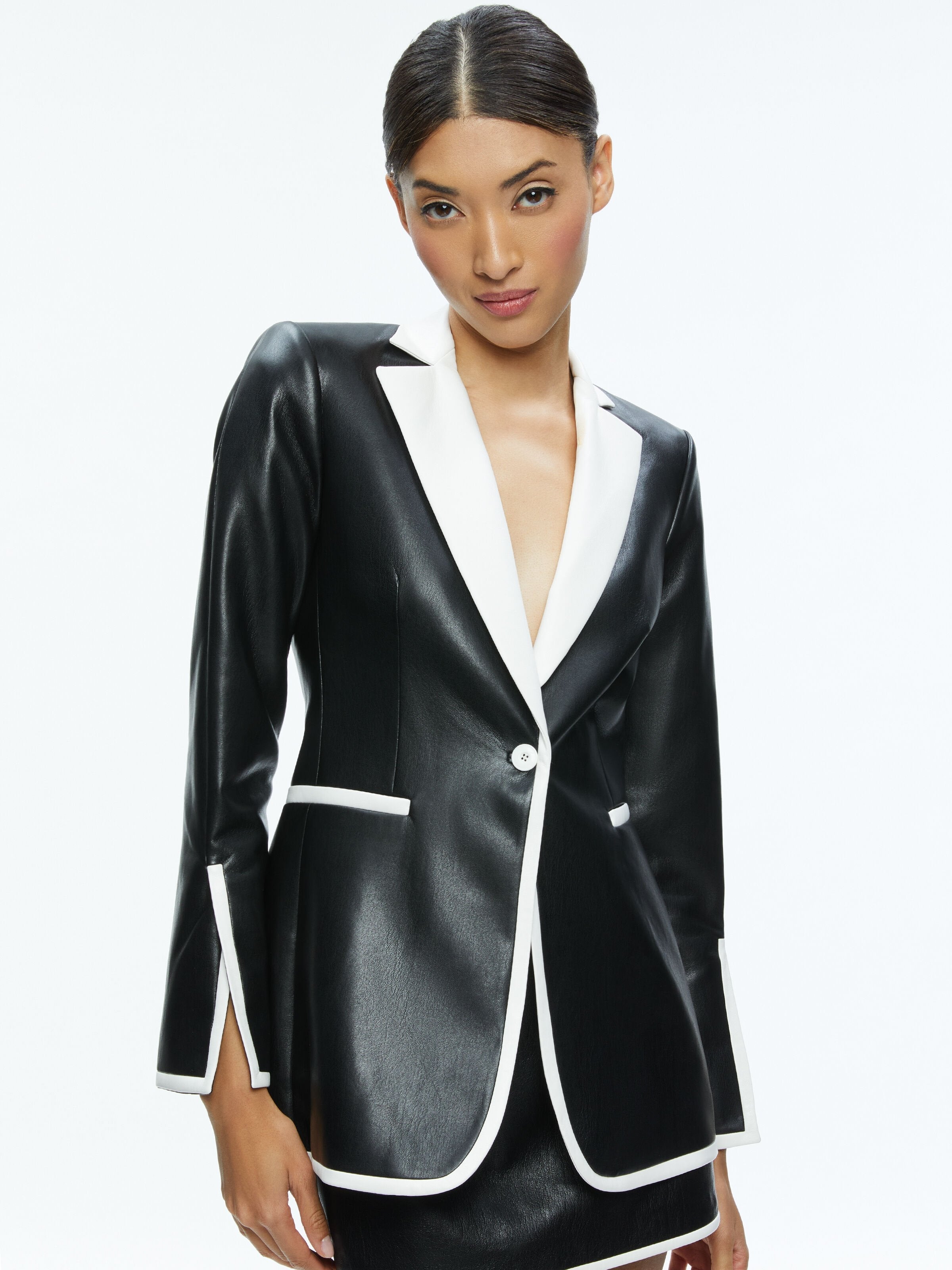 BREANN VEGAN BLAZER-ALICE + OLIVIA