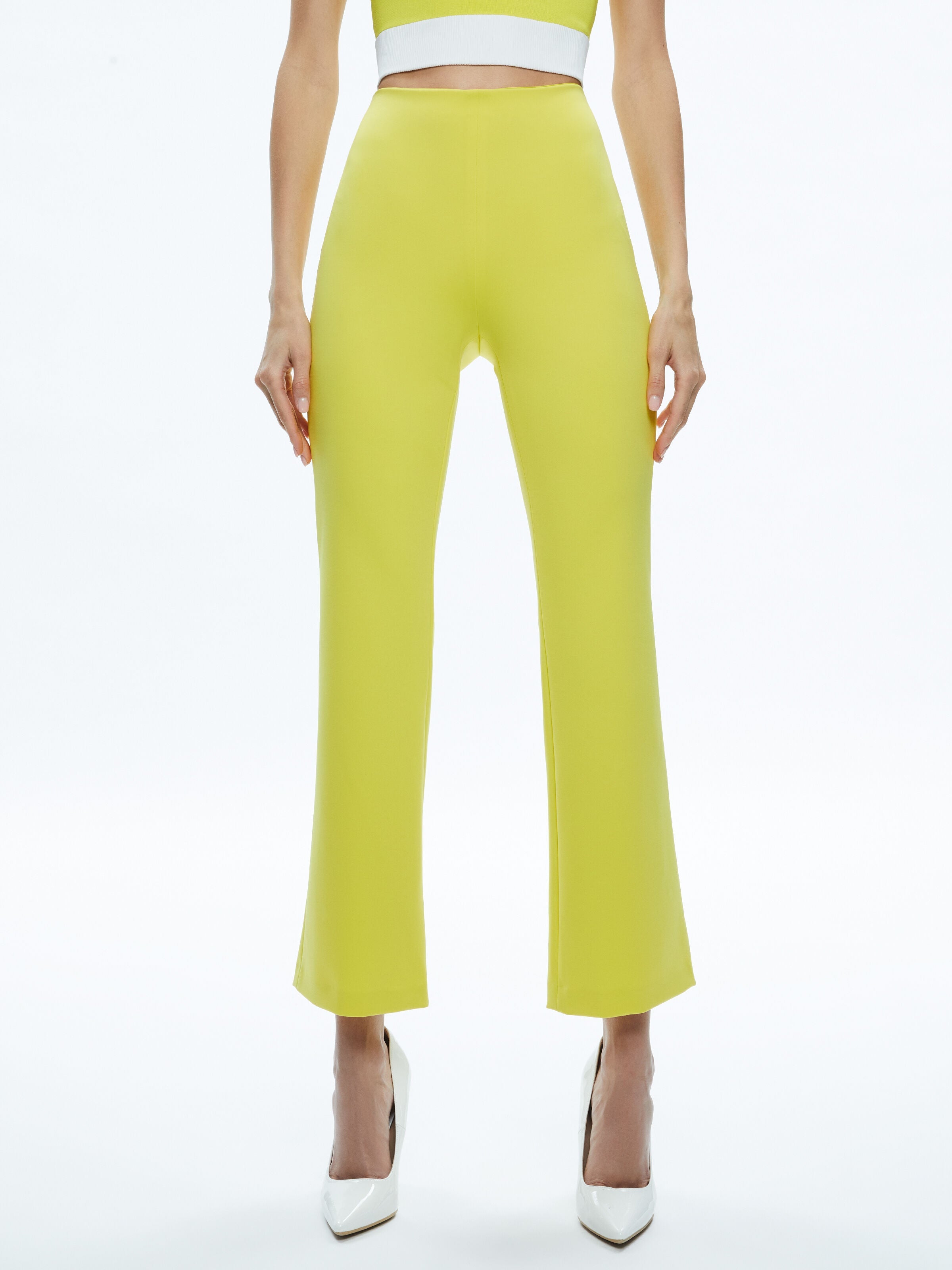 RMP MID RISE BACK-ZIP BOOTCUT ANKLE PANT-BRIGHT RUBY-ALICE + OLIVIA