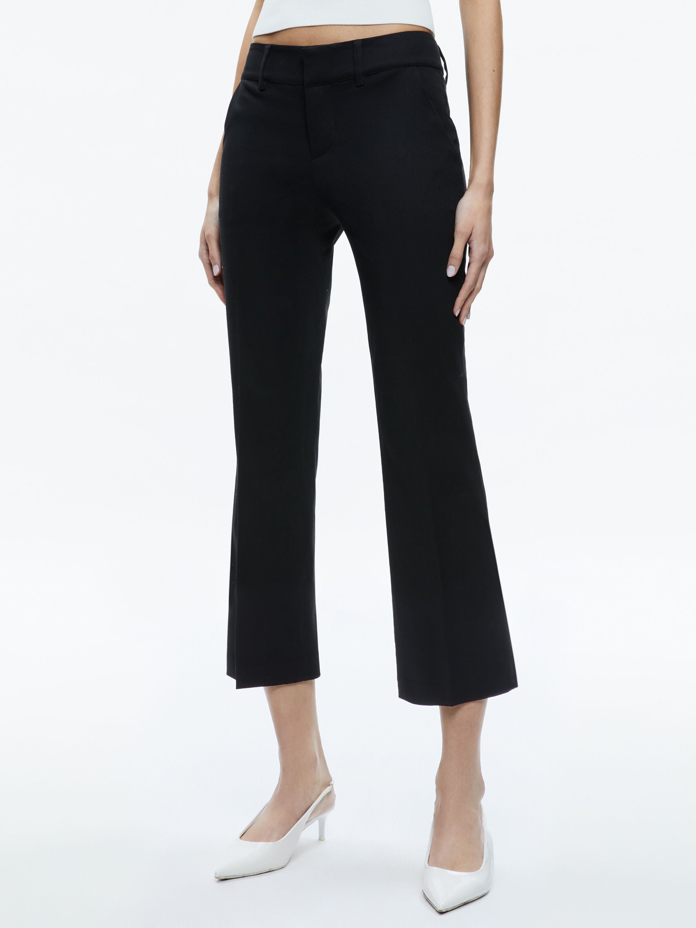 JANIS LOW RISE CROPPED FLARE PANT-ALICE + OLIVIA