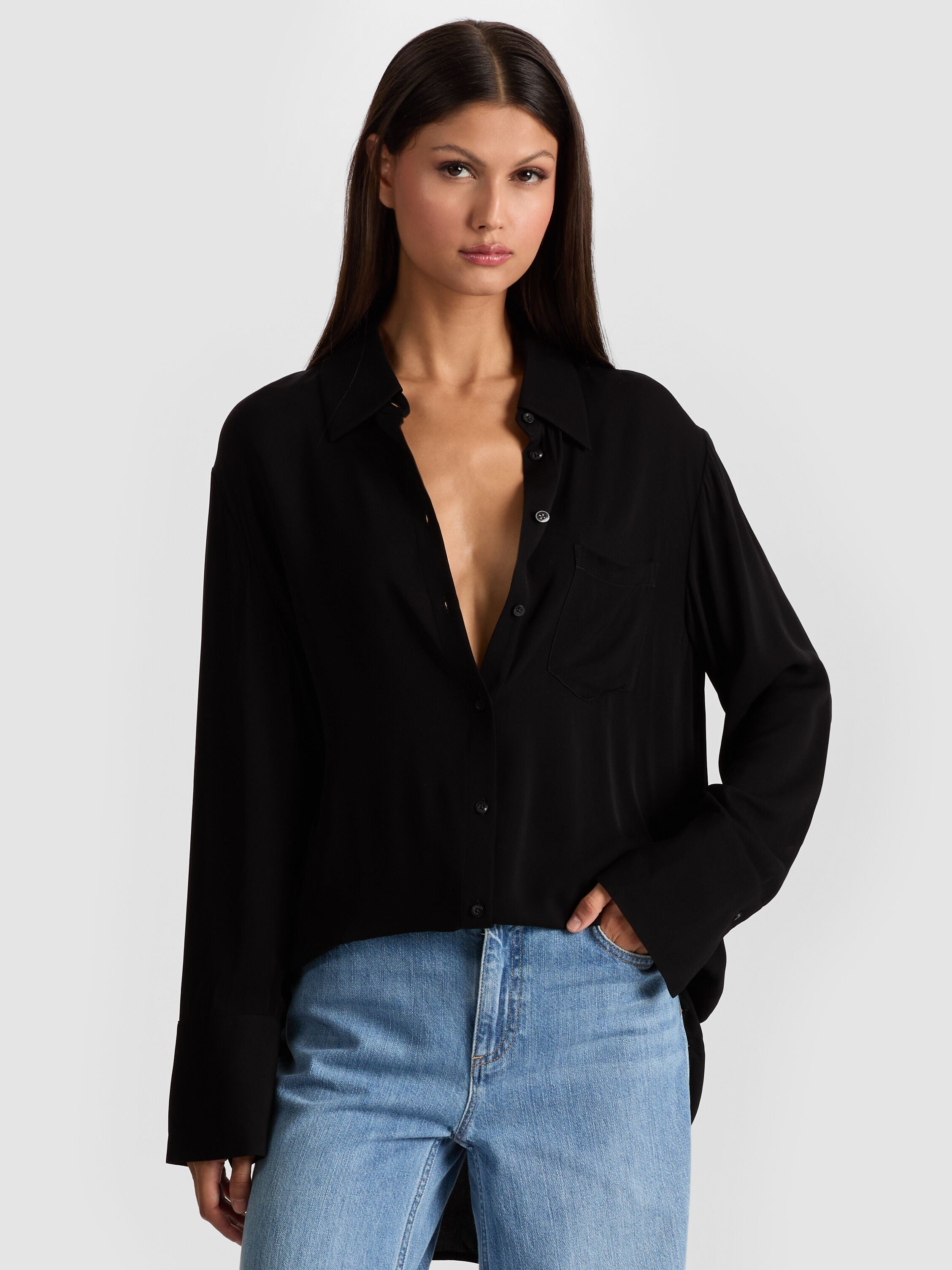 FINELY OVERSIZED BUTTON DOWN-ALICE + OLIVIA
