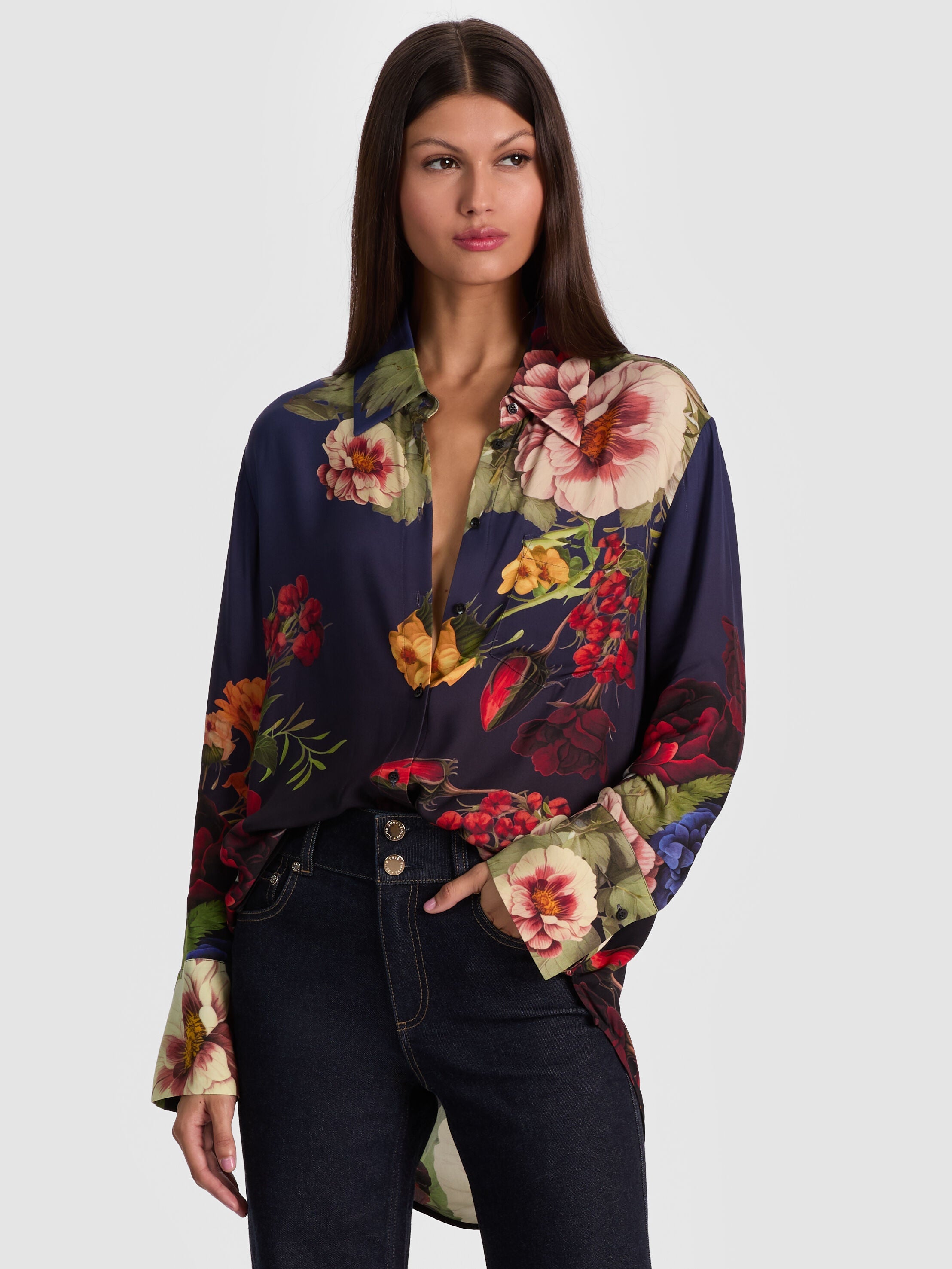 FINELY OVERSIZED BUTTON DOWN-ALICE + OLIVIA