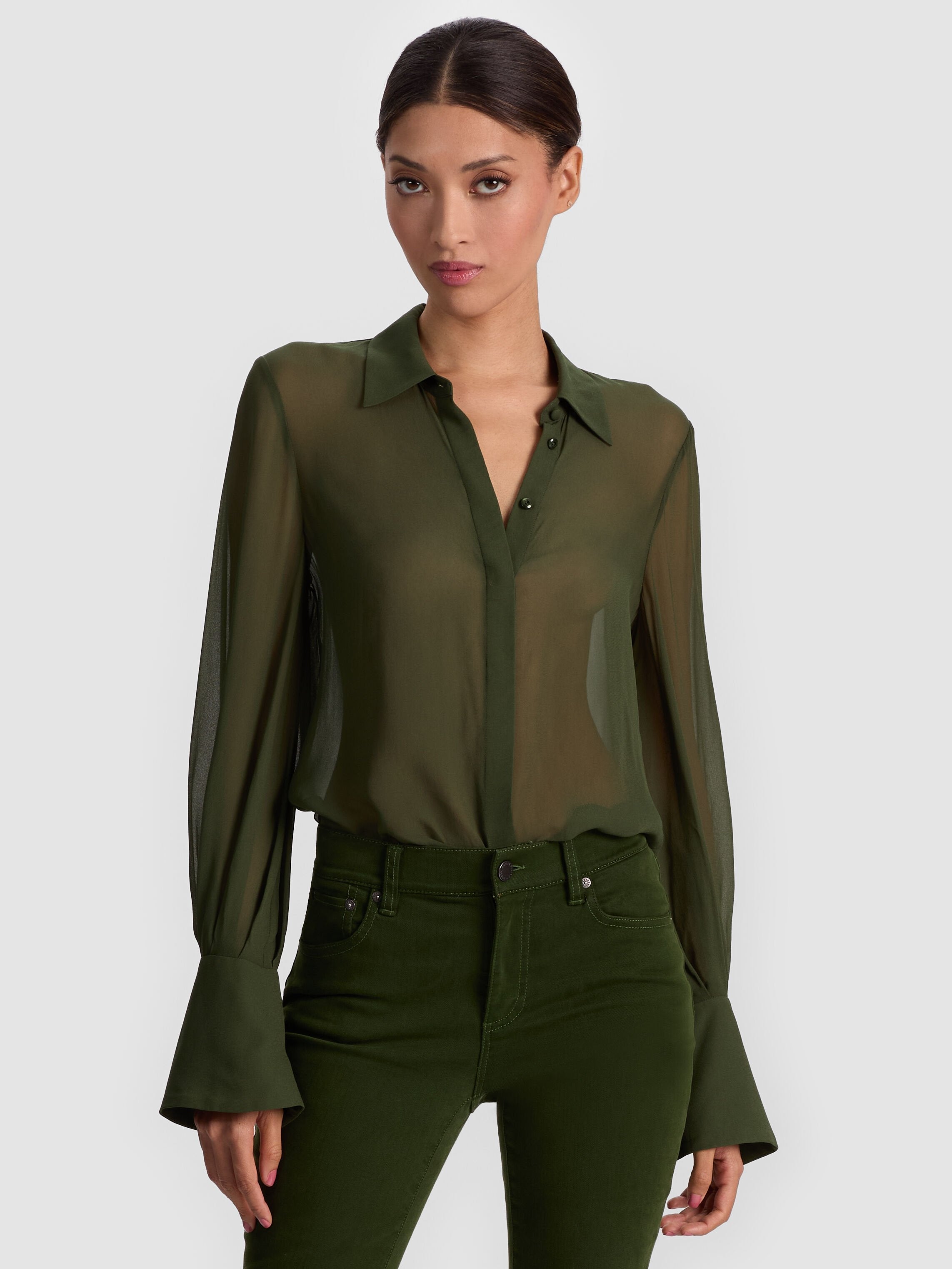 TURNER BUTTON DOWN