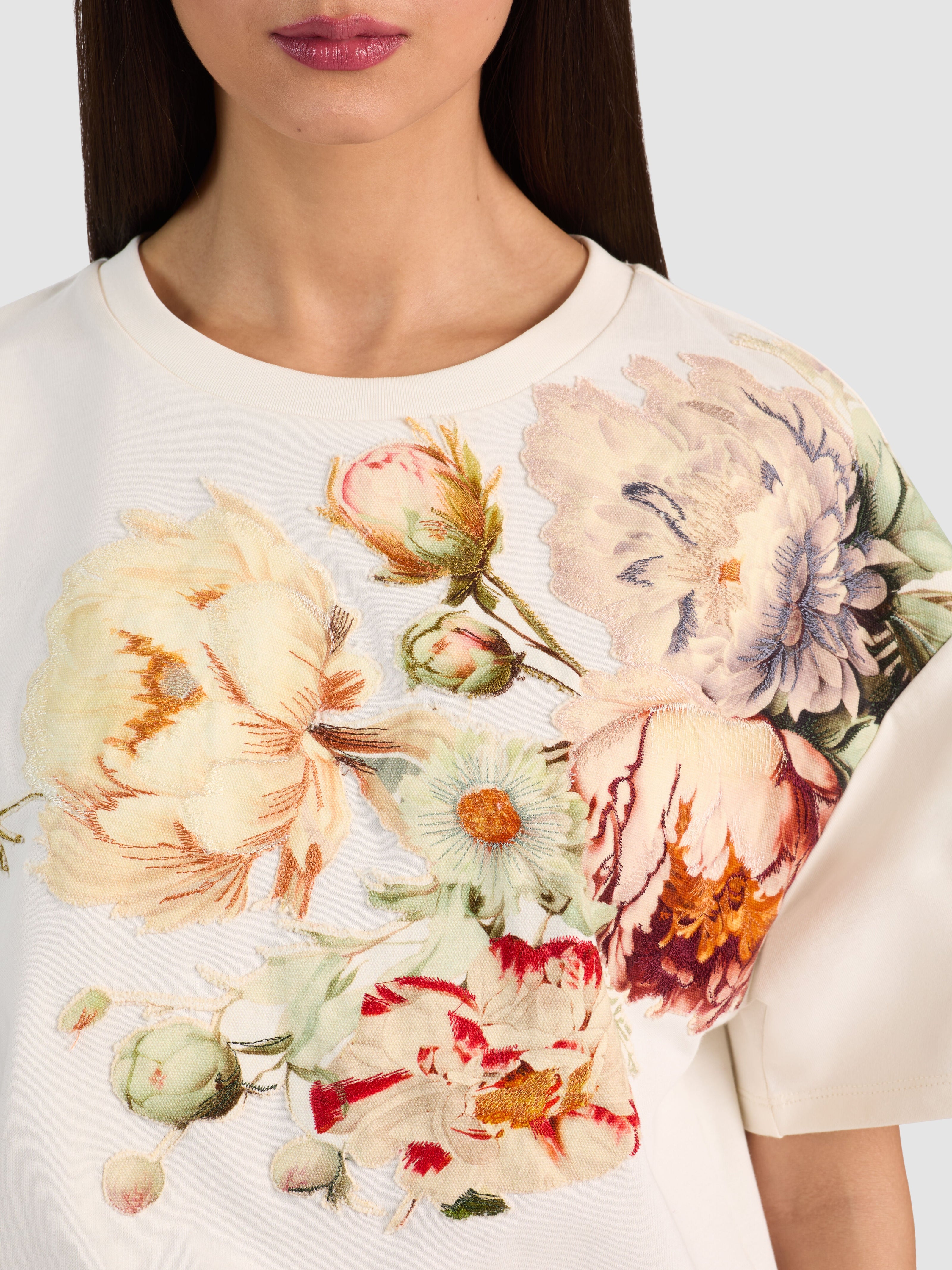 EVAN APPLIQUE OVERSIZED TEE-ECRU/MULTI-ALICE + OLIVIA