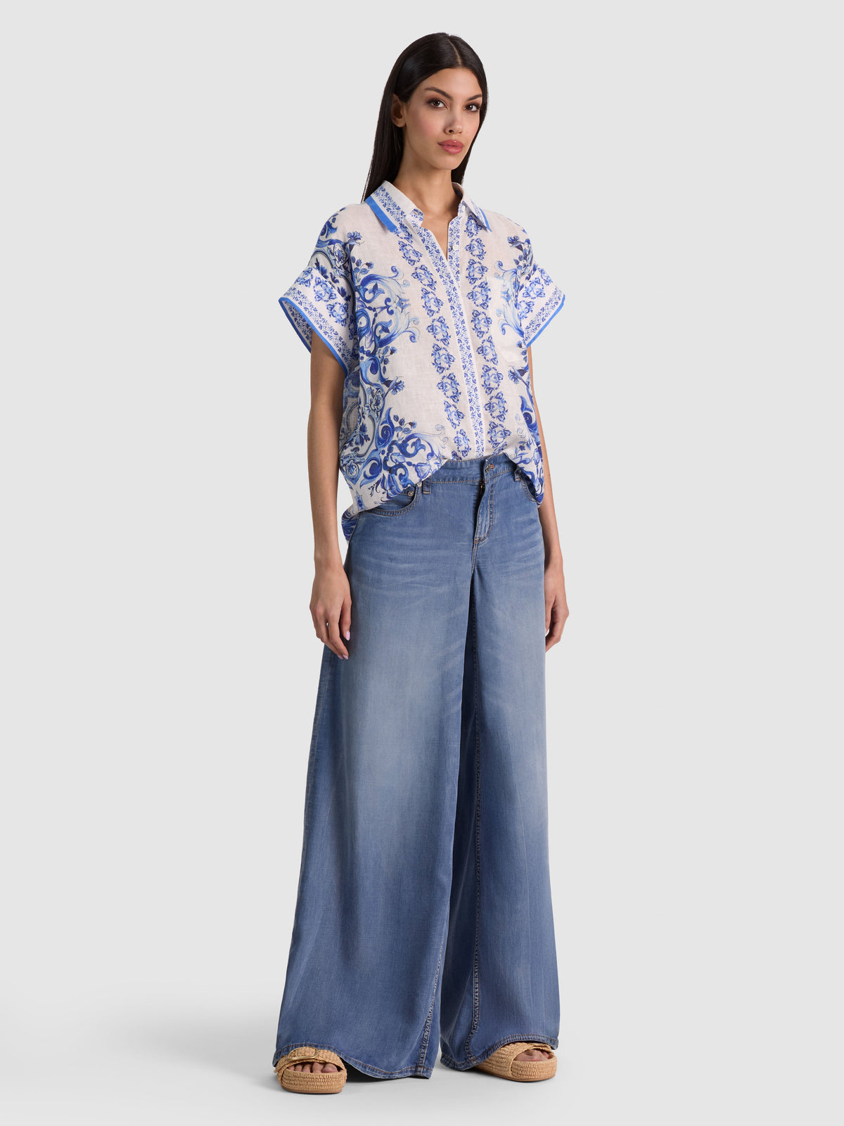 FINELY OVSZ SS BTN DWN-ALICE + OLIVIA
