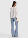 SKYE LACE APPLIQUE V NK RUFFLE CROPPED BLOUSE-ALICE + OLIVIA