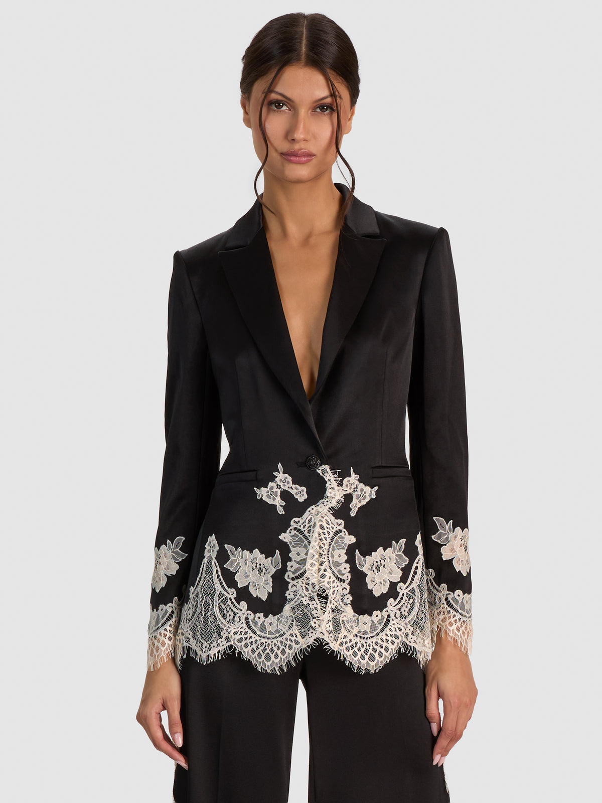 BREANN CUTAWAY LACE LONG FITTED BLAZER - BLACK/CHINO