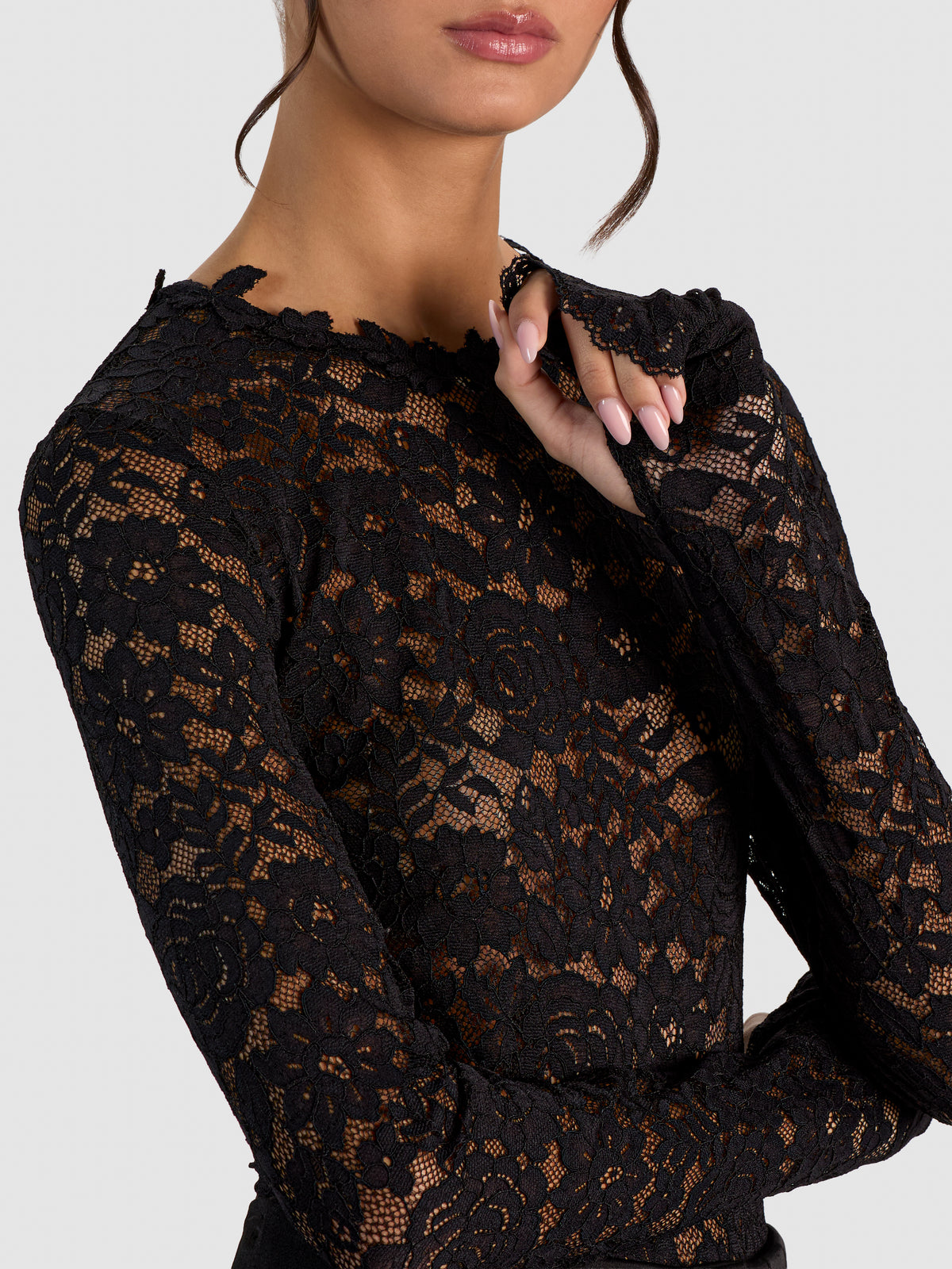 TAEYN LACE CREW NK BODYSUIT-ALICE + OLIVIA