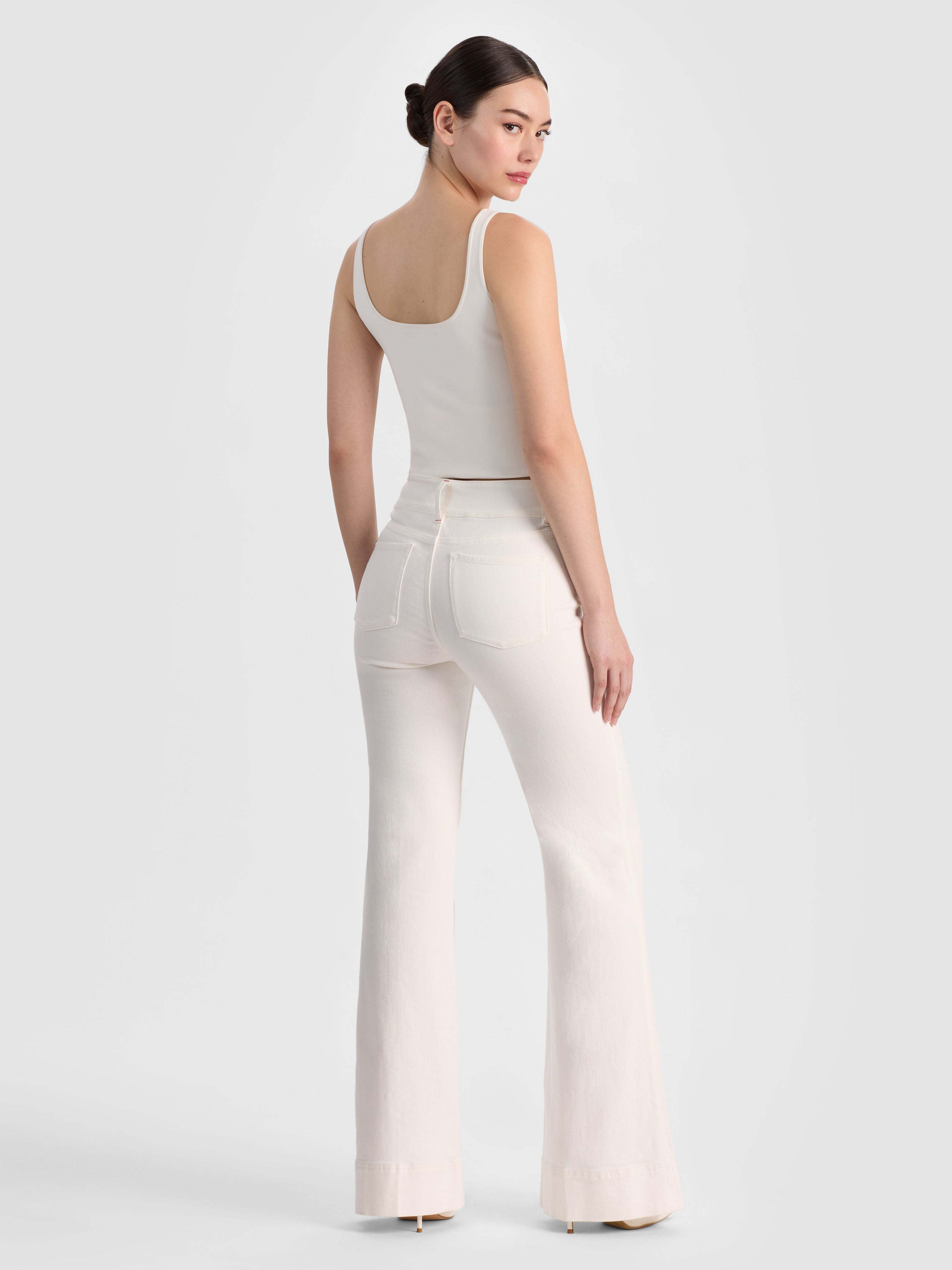 PERFECT JEAN-ALICE + OLIVIA