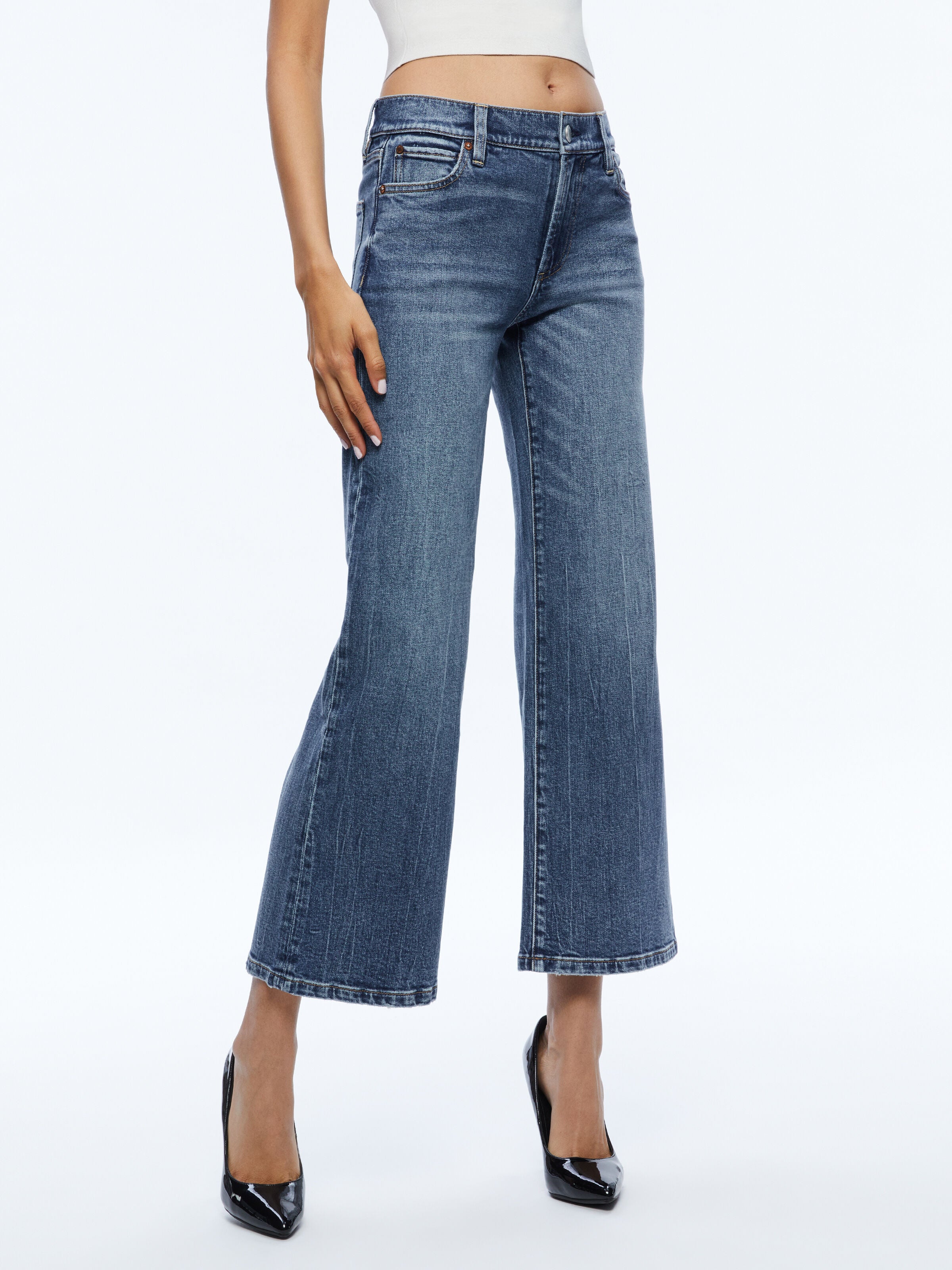 ROXIE JEAN-ALICE + OLIVIA