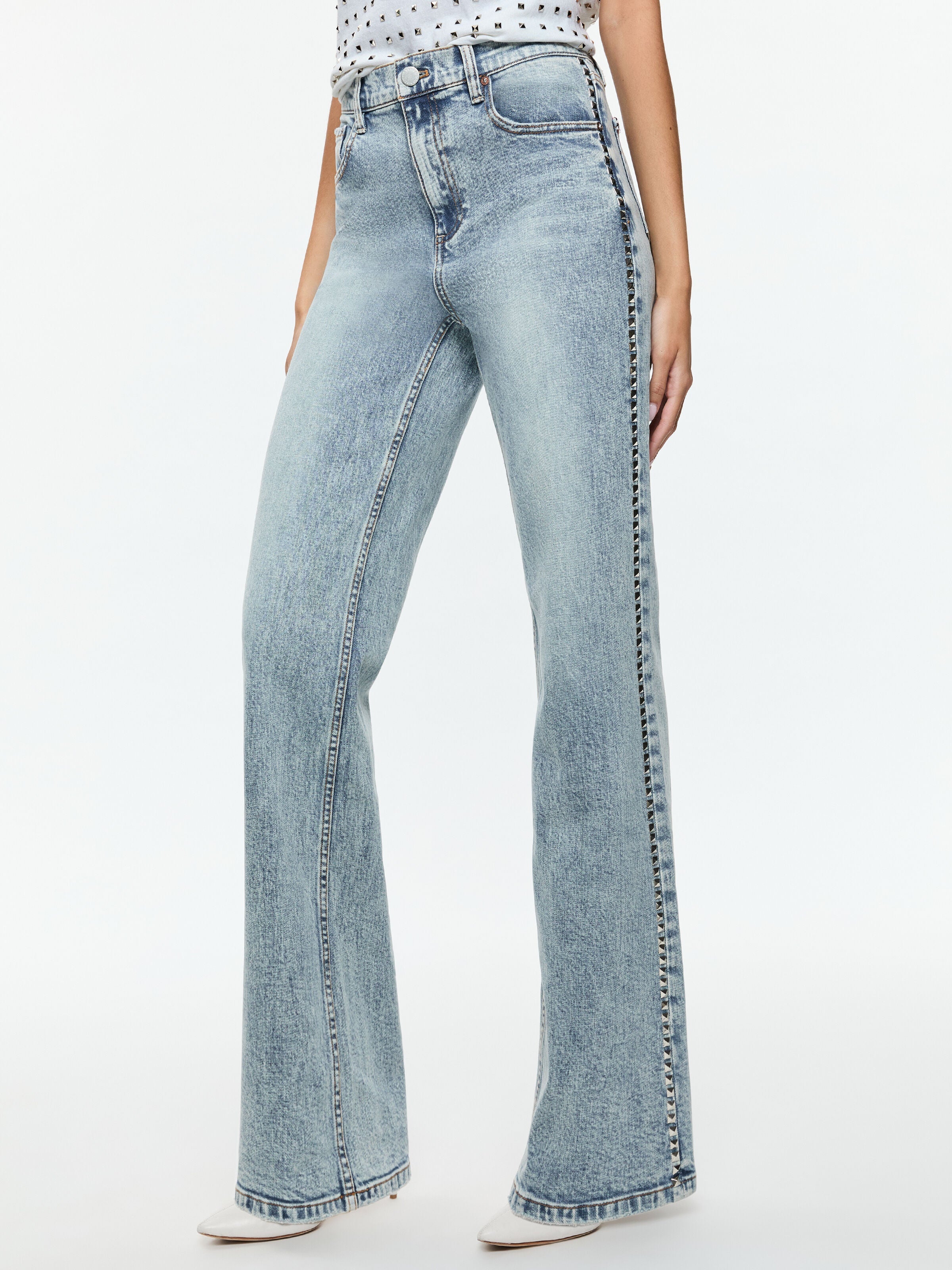 BODIE STUDDED JEAN-LEXI LIGHT BLUE-ALICE + OLIVIA