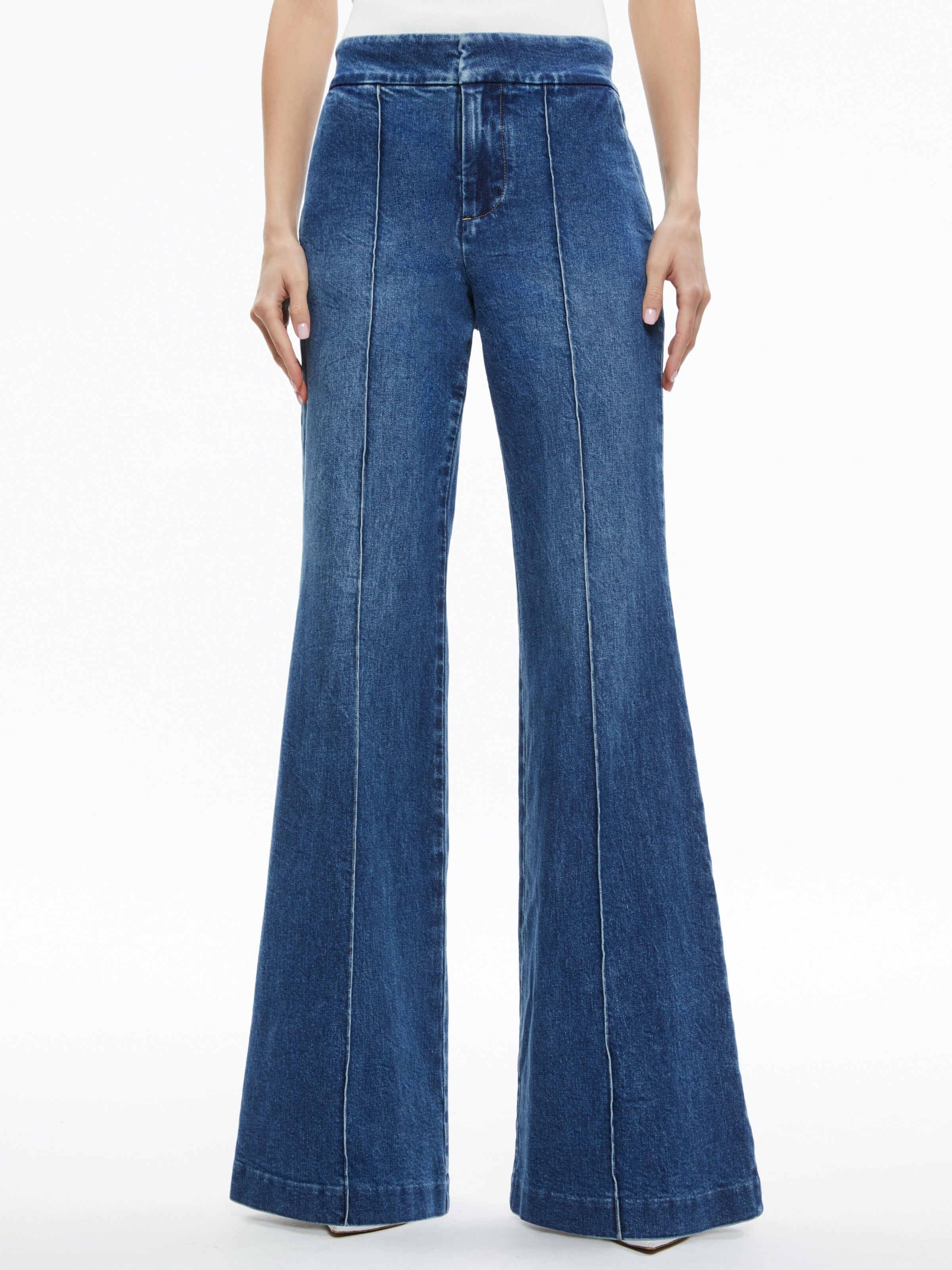 DYLAN JEAN-ALICE + OLIVIA