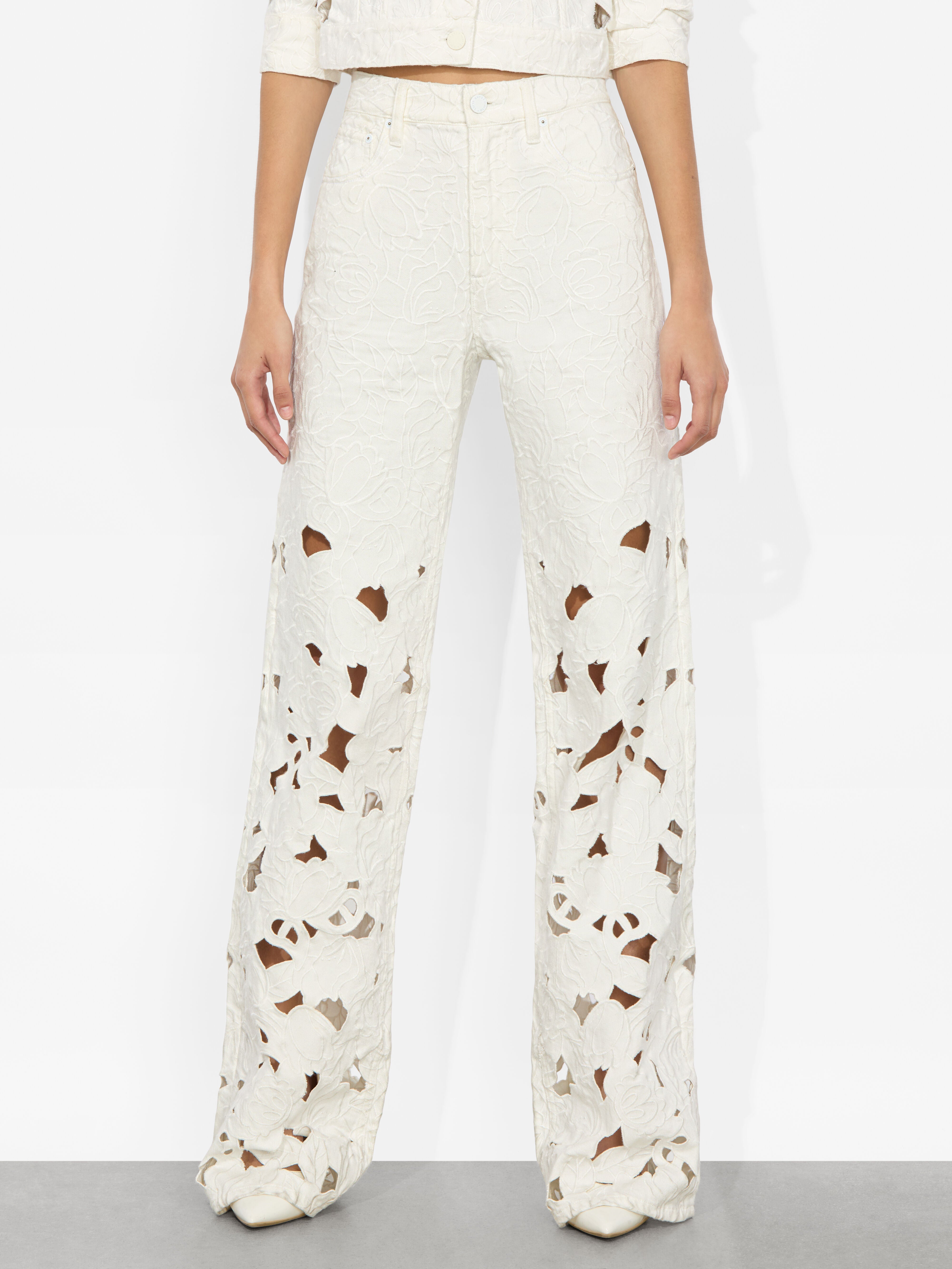WEEZY EYELET JEAN