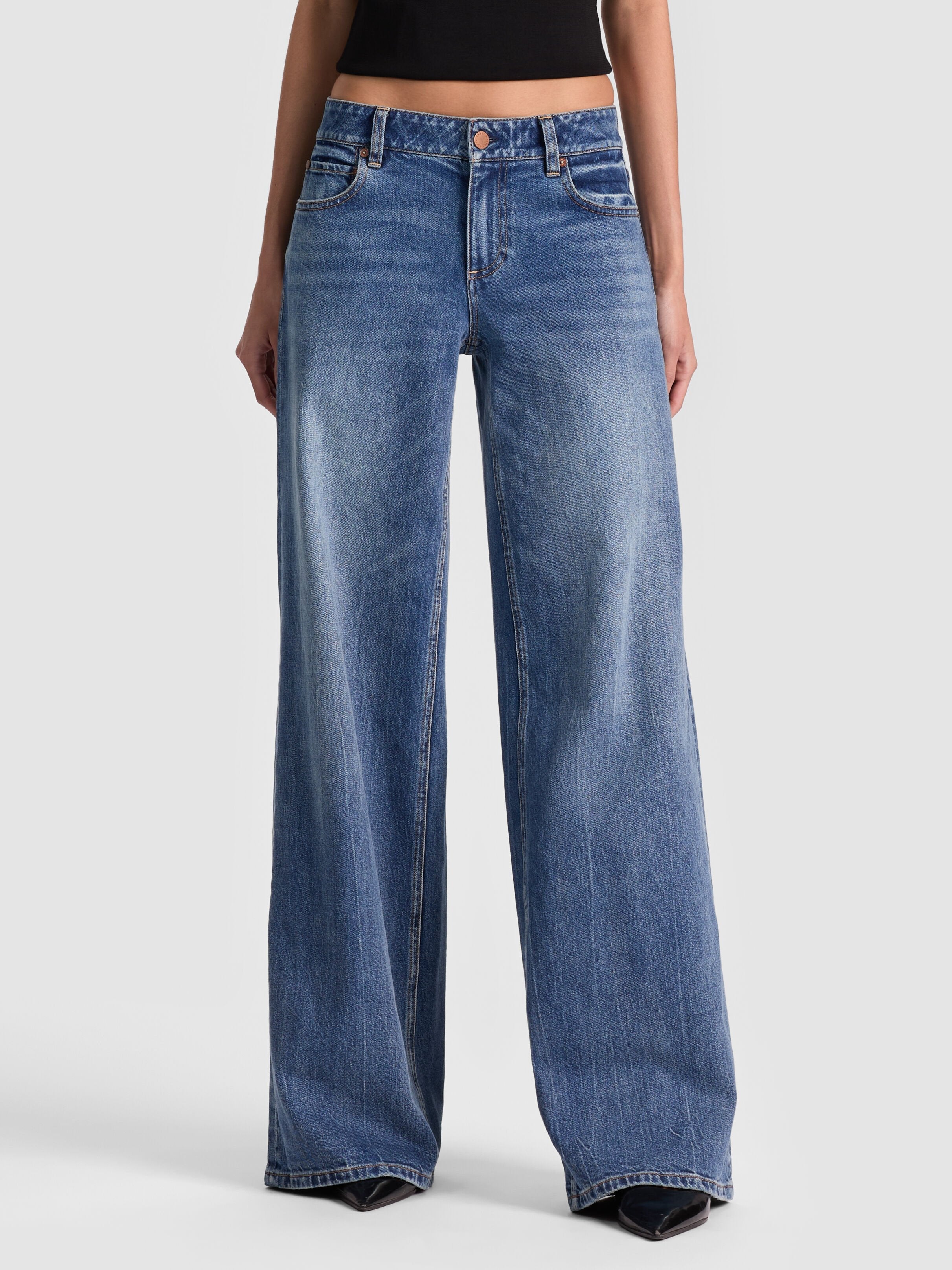 AMAZING JEAN-OFF WHITE-ALICE + OLIVIA