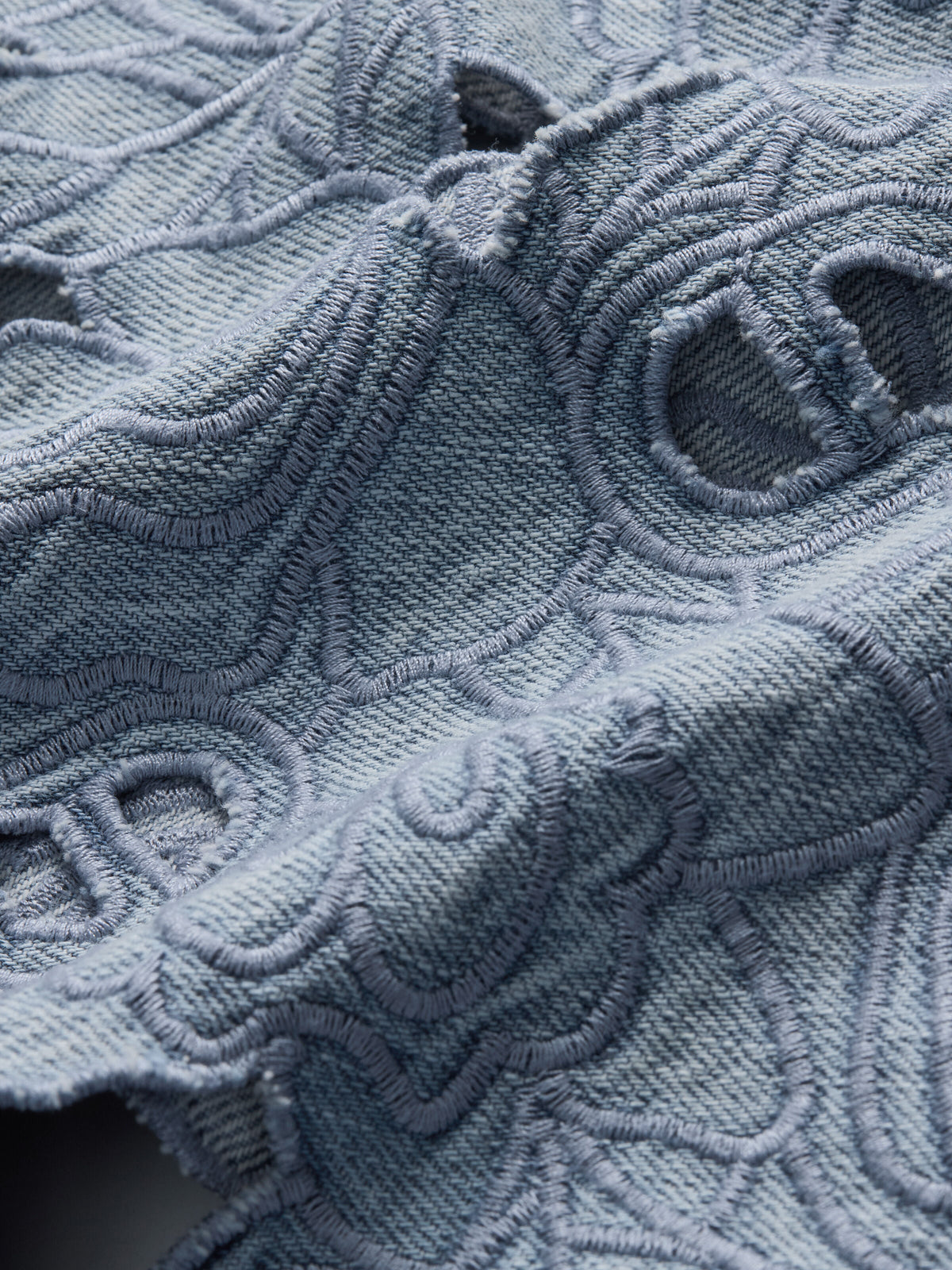 CHIC LASER-CUT JEAN - ROCKSTAR BLUE