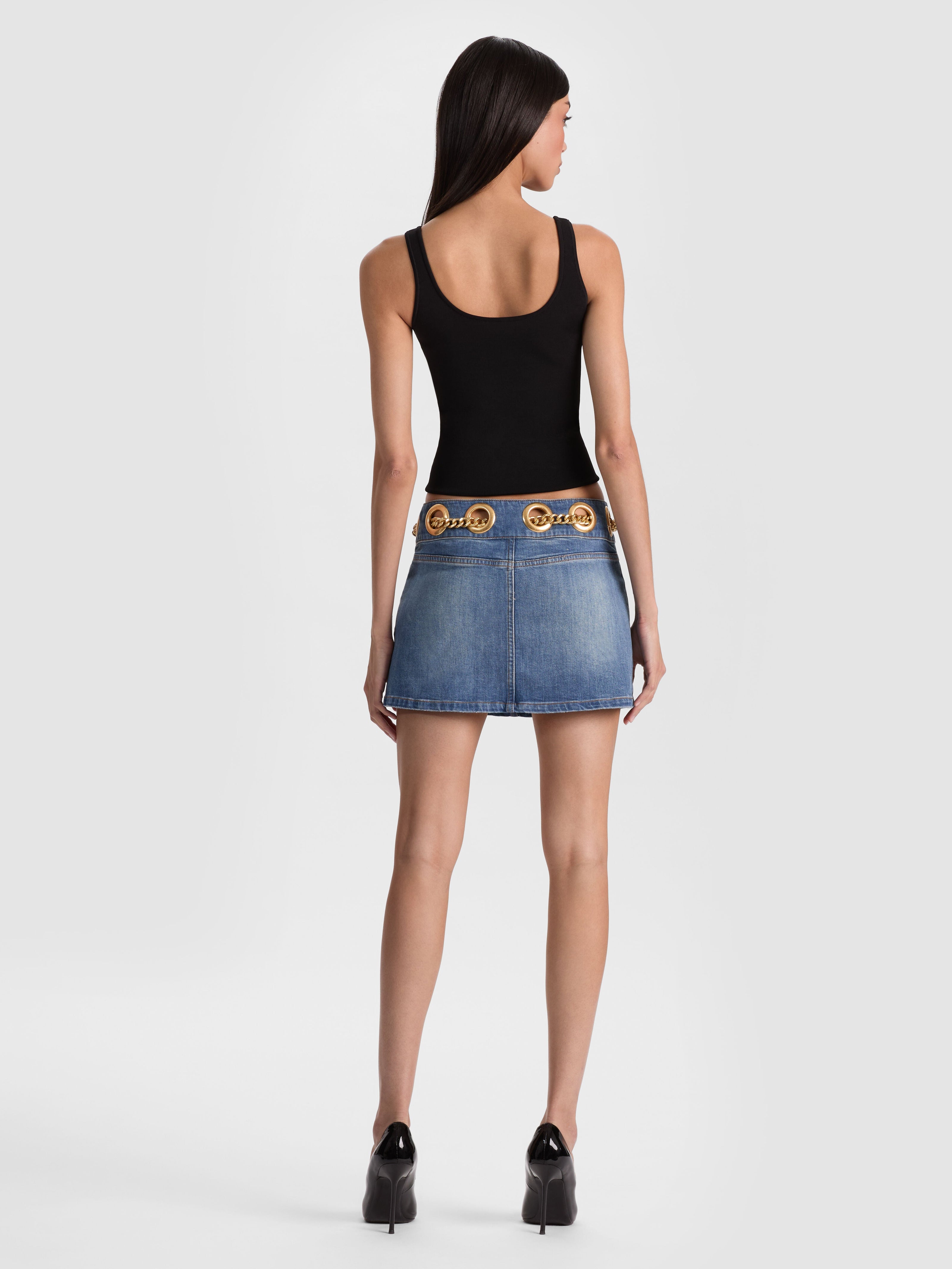 MORGANA CHAIN BELT DENIM MINI SKIRT-ALICE + OLIVIA