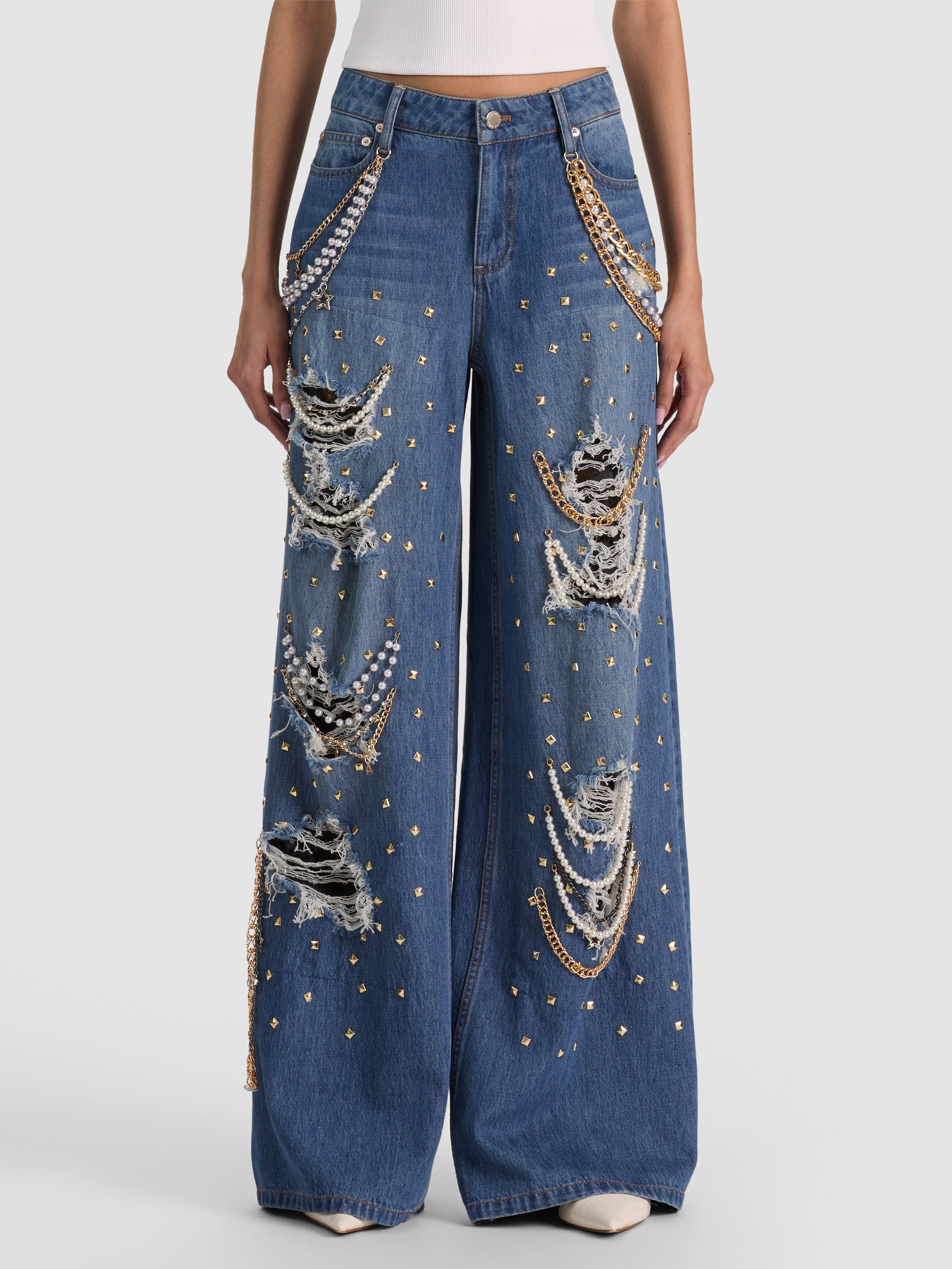 HARPER EMBELLISHED RIPPED JEAN-ALICE + OLIVIA