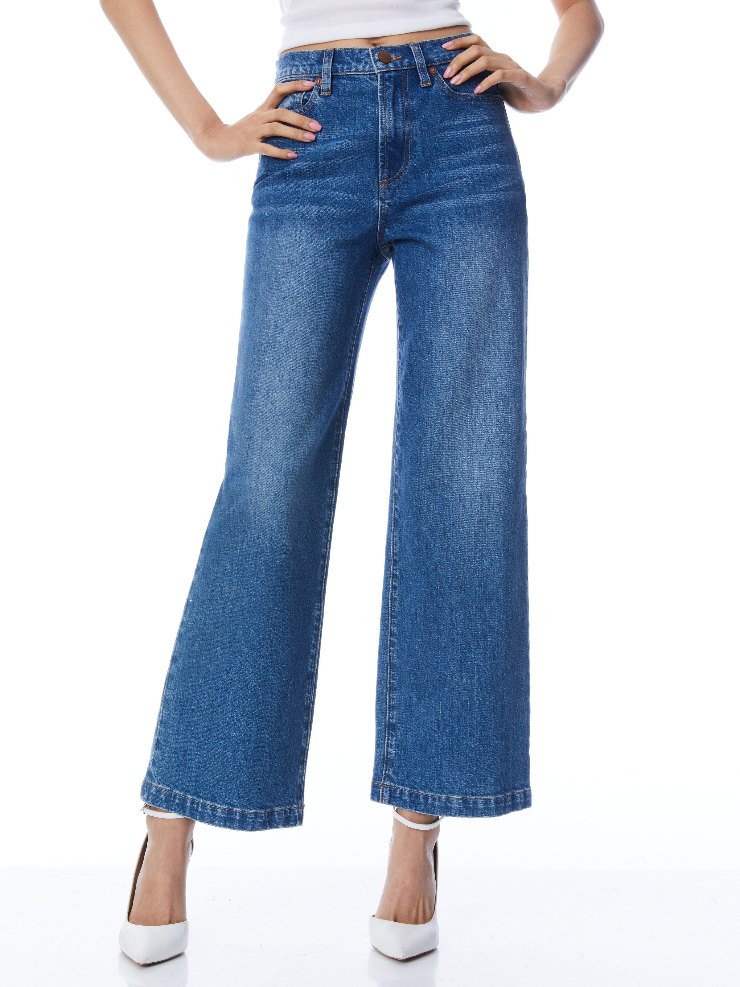 AMAZING HIGH RISE BOYFRIEND JEAN-TRUE BLUES DARK-ALICE + OLIVIA