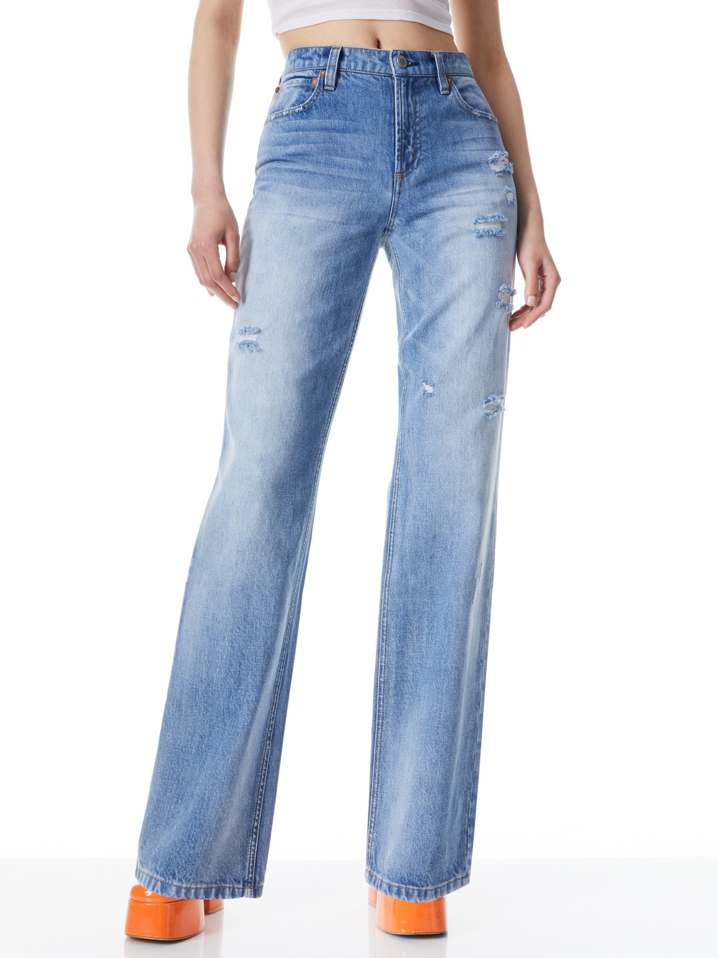 AMAZING LOW RISE BOYFRIEND JEAN-ALICE + OLIVIA