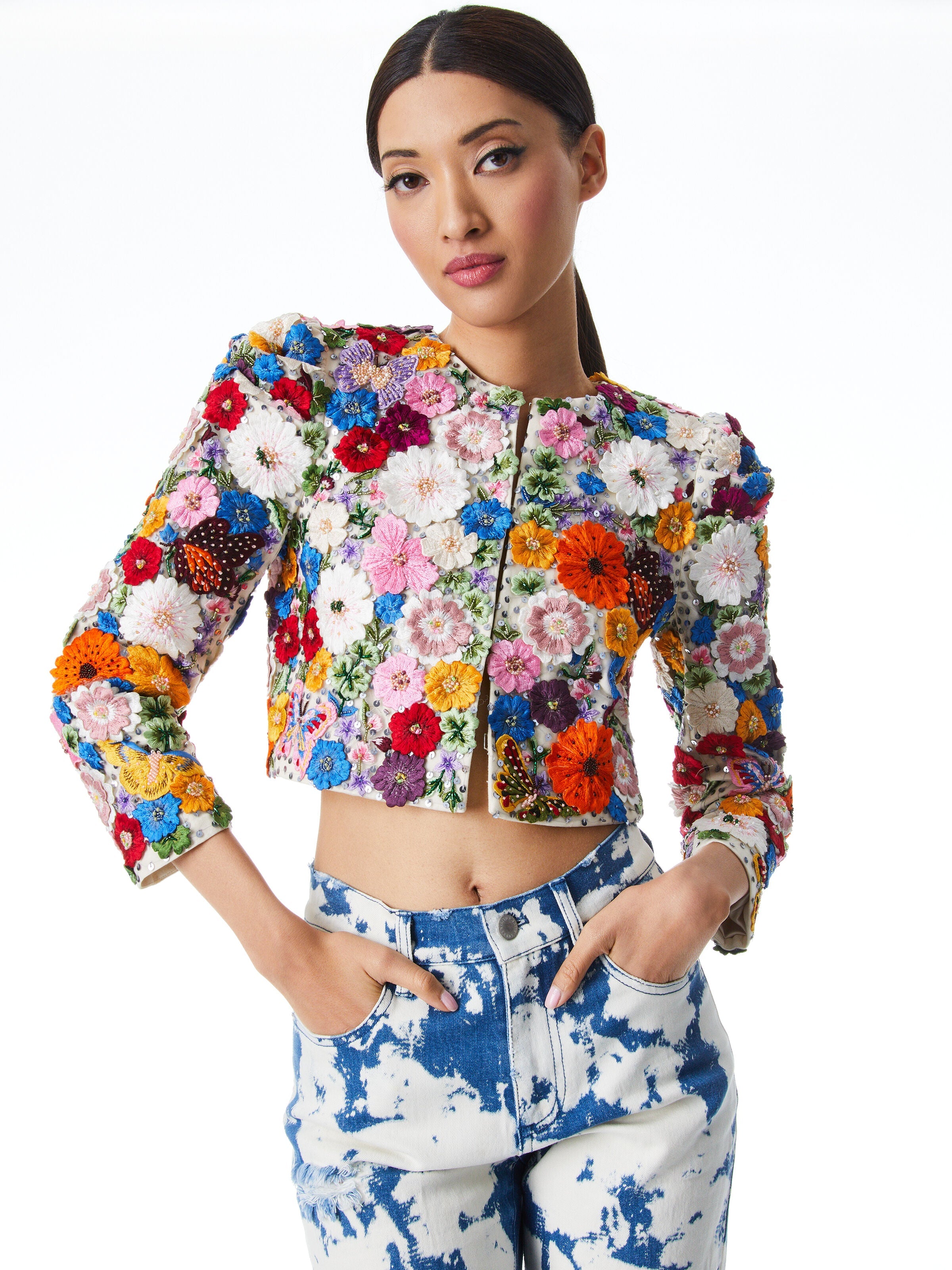 LORNA CROPPED FLORAL APPLIQUE JACKET-ALICE + OLIVIA