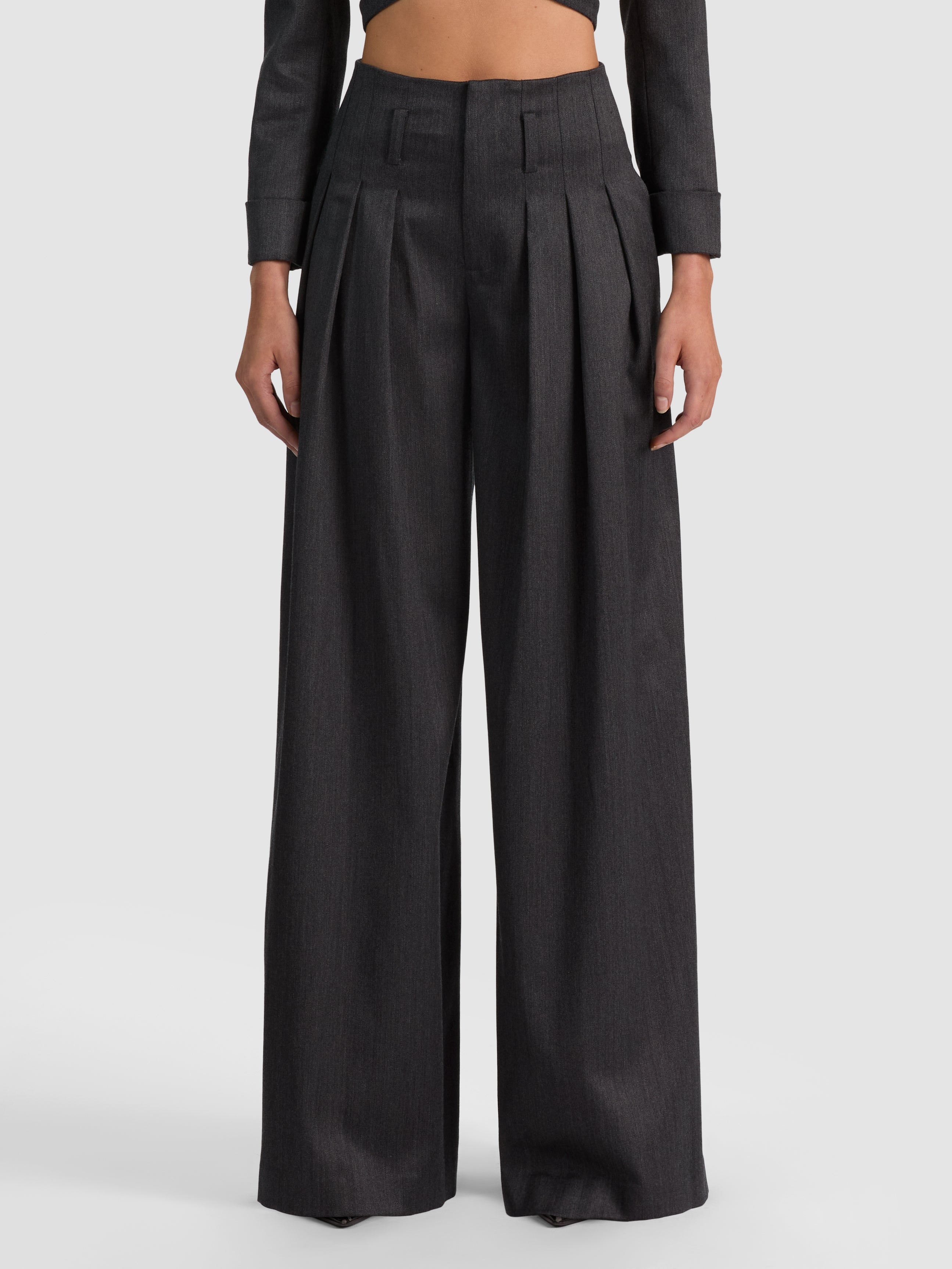 BENSON WOOL PLEATED PANT - CHARCOAL