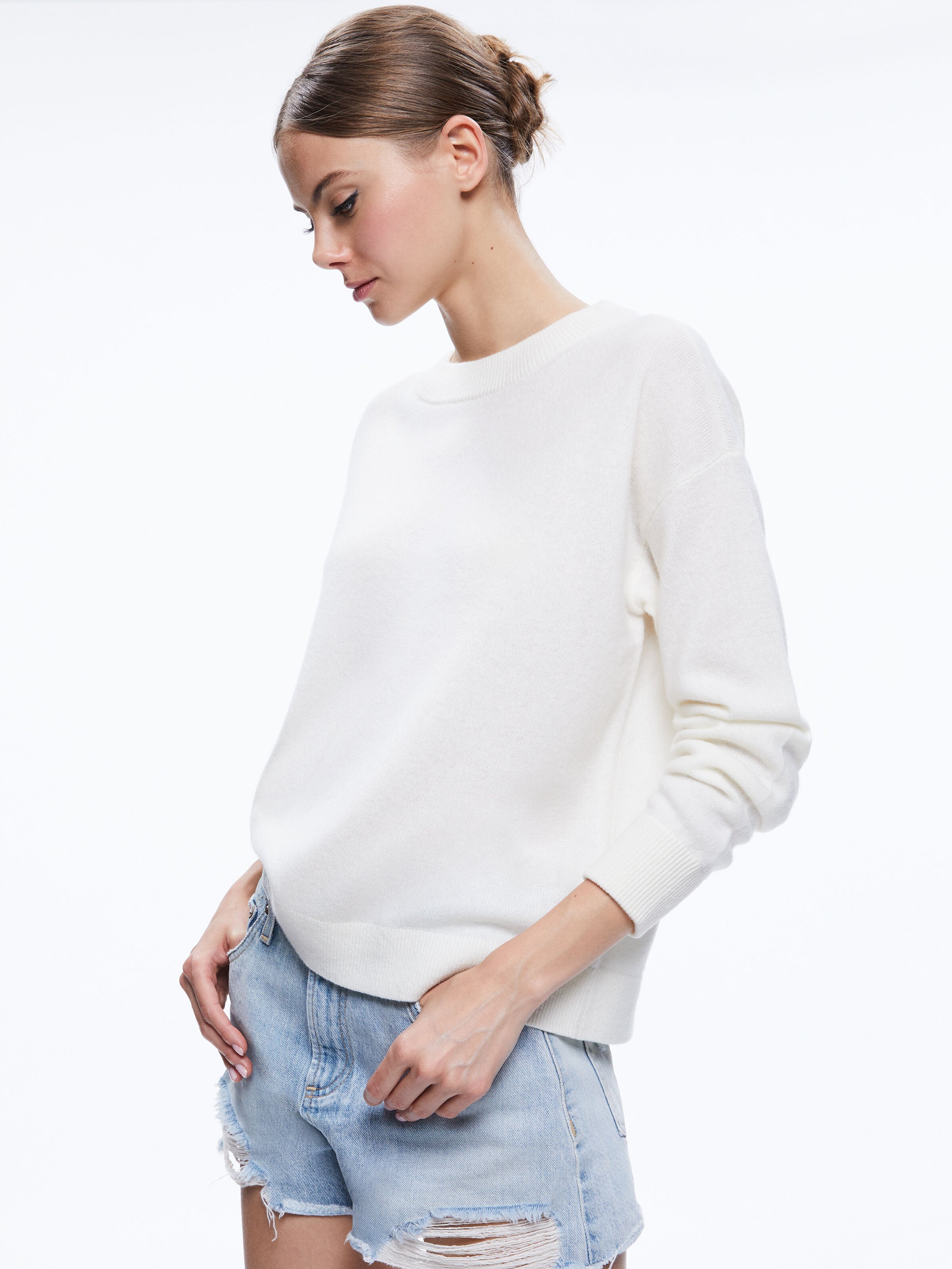 FILA CREWNECK PULLOVER-ALICE + OLIVIA